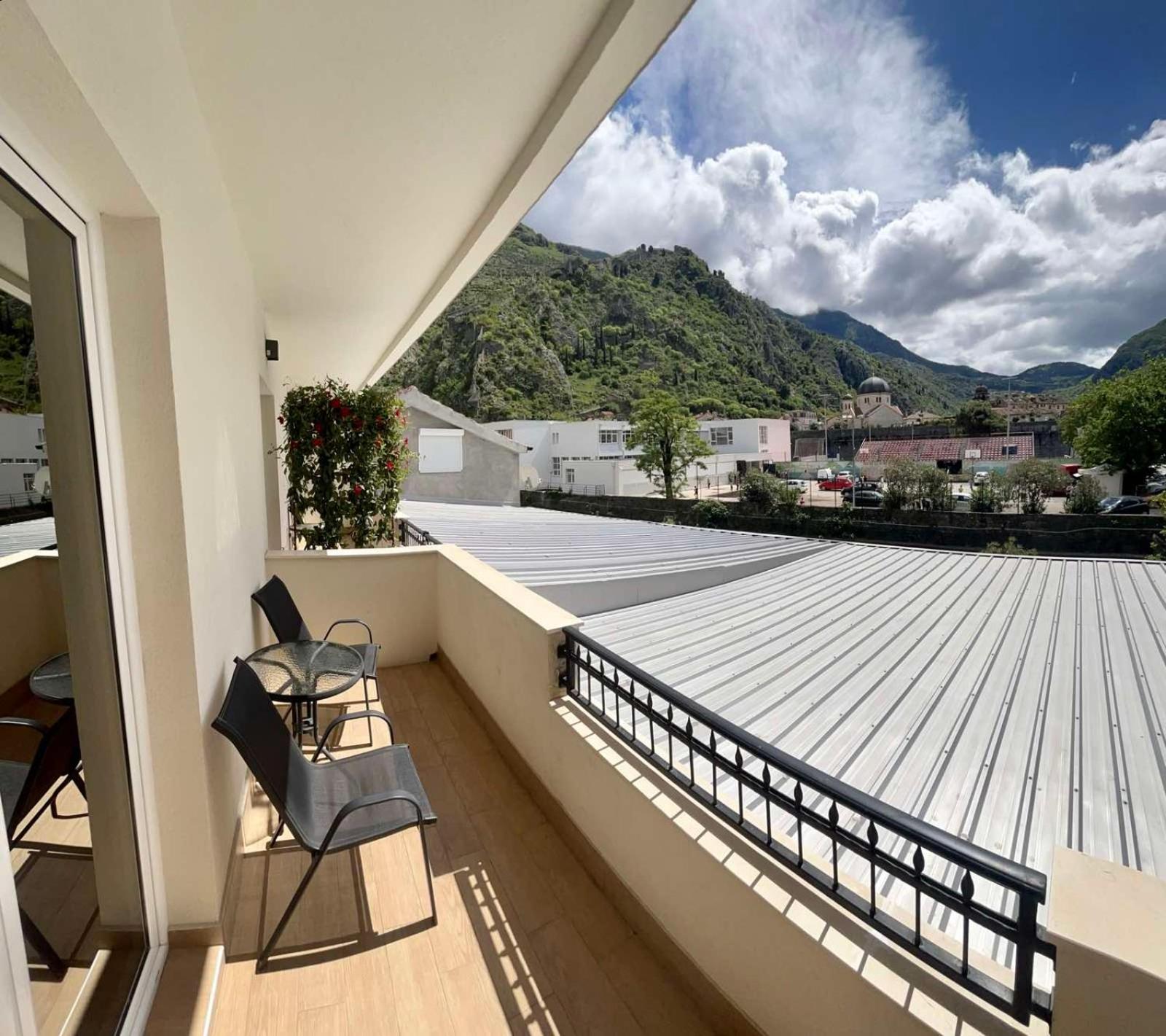 Bofima Apartments