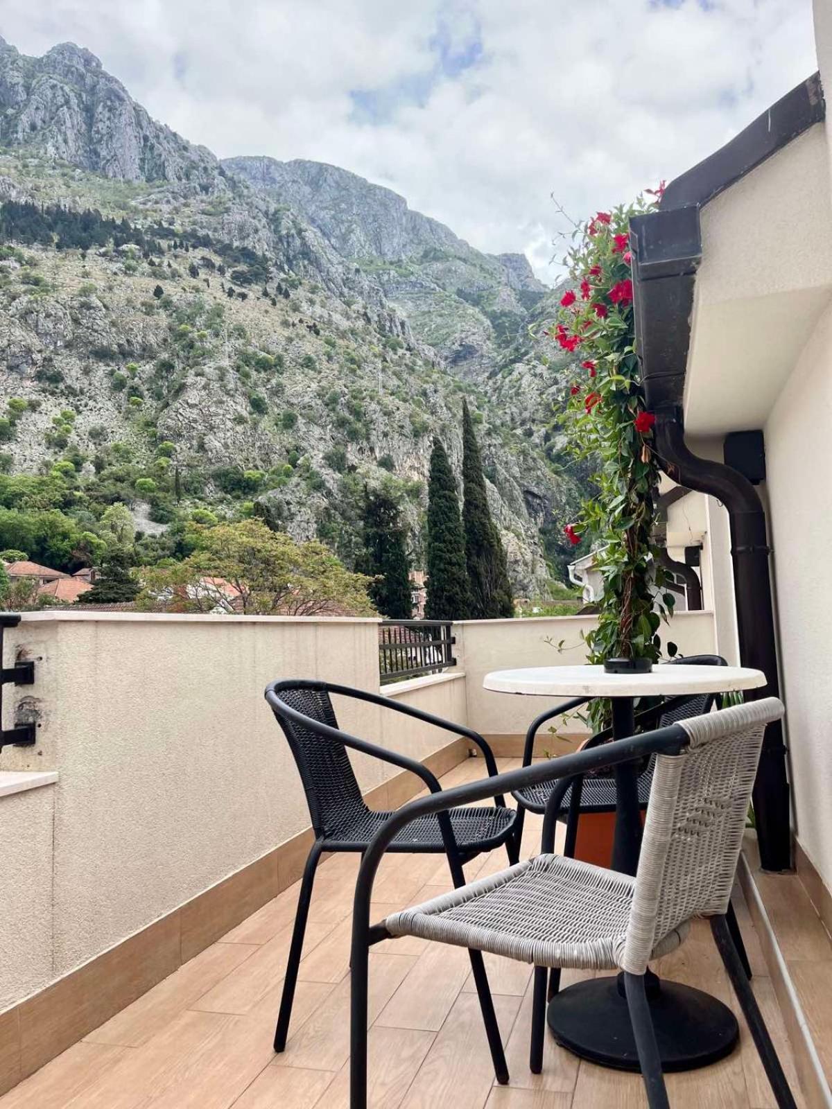 Bofima Apartments