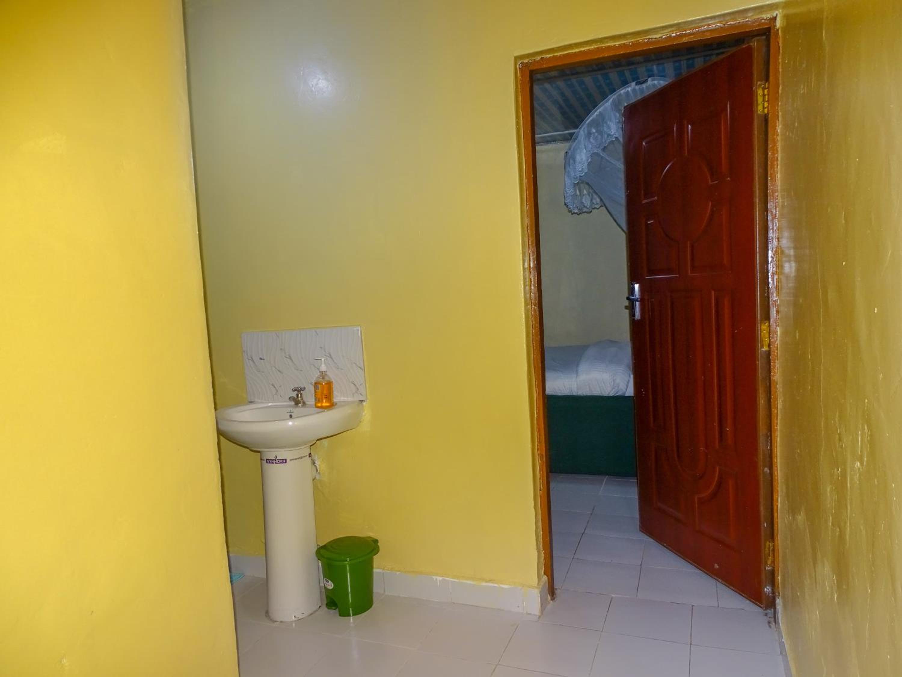 Photo 7