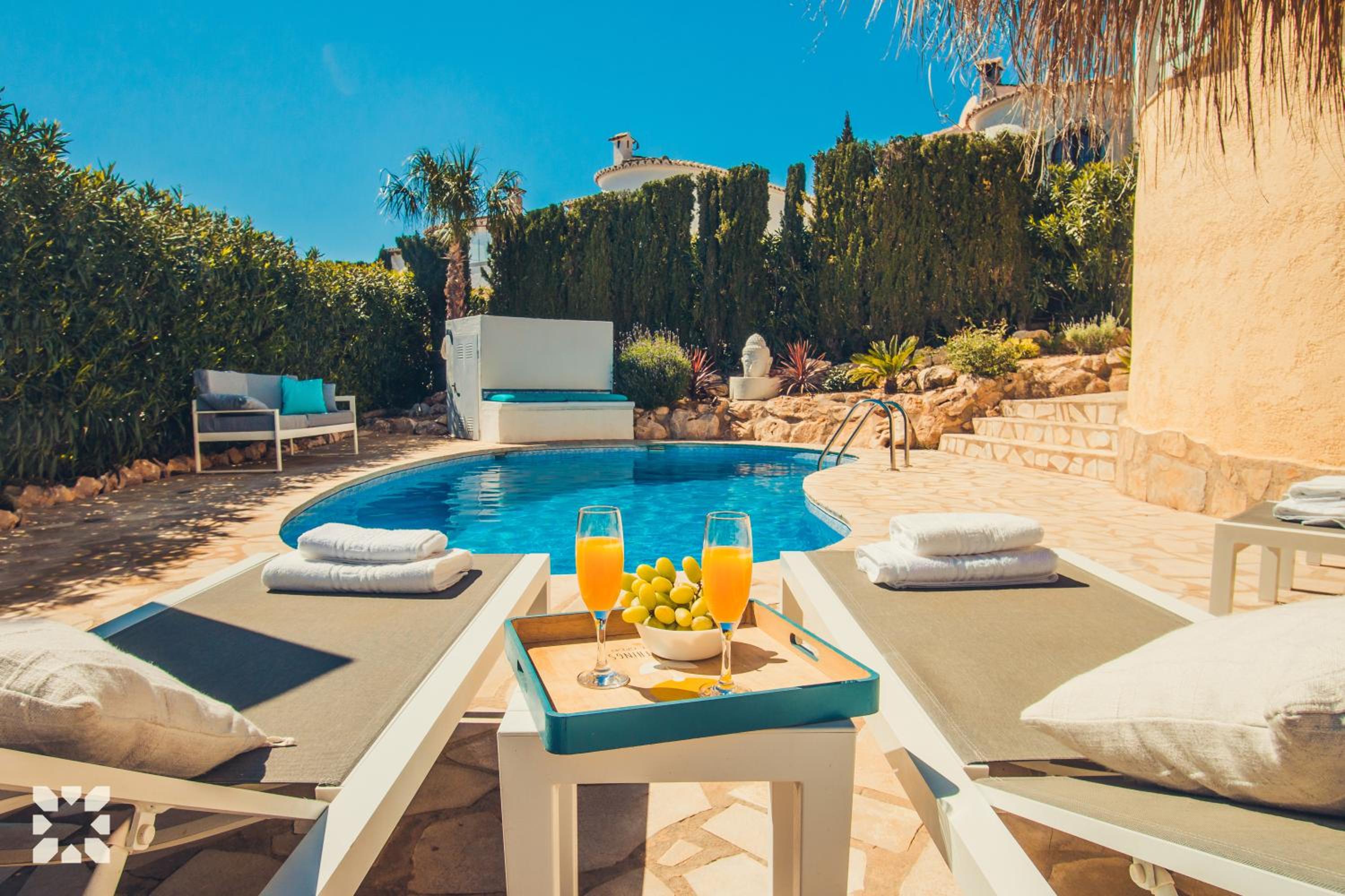 Villa Sea Breeze by Abahana Villas view 2