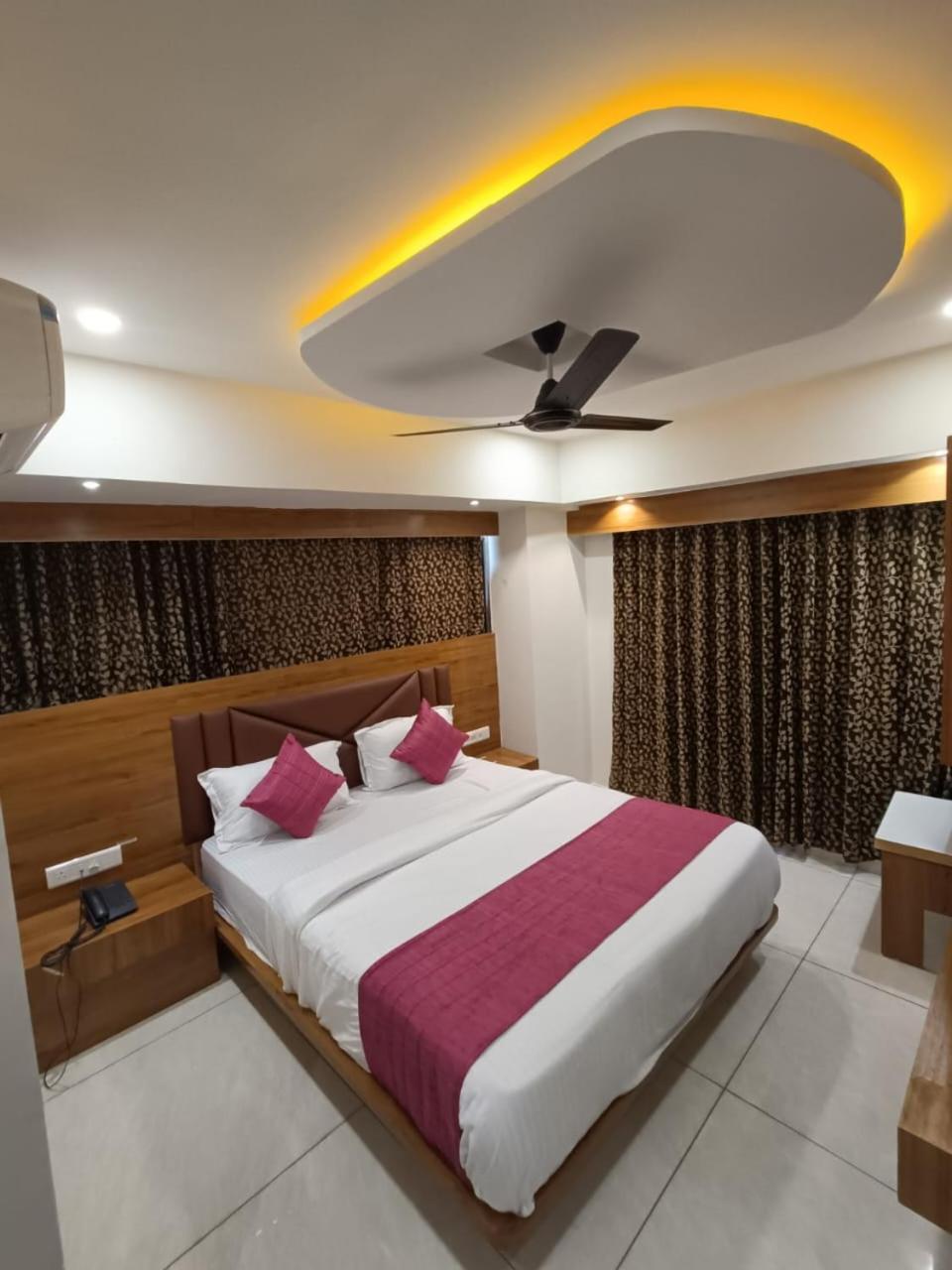 Hotel RK ICON