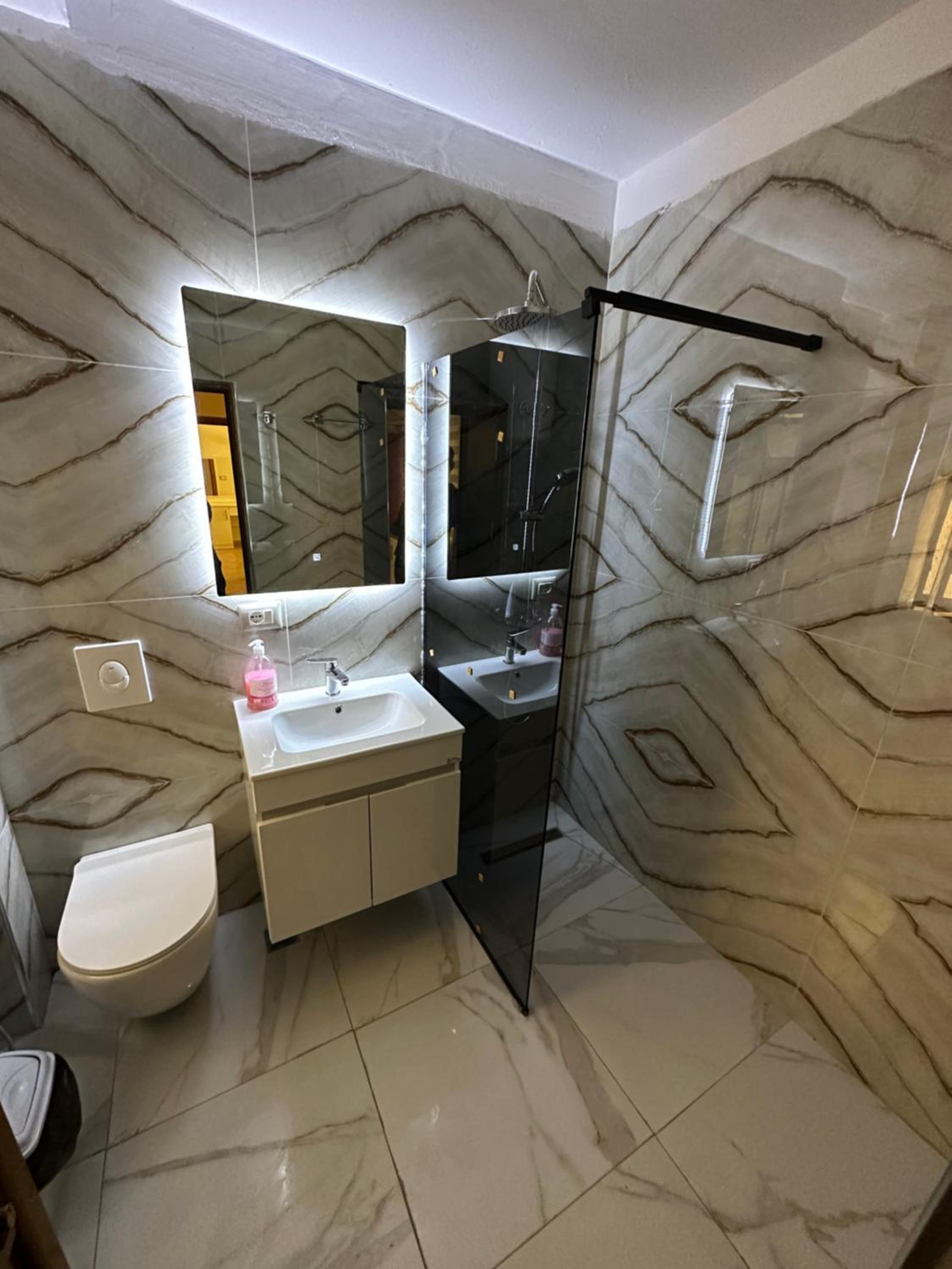ApartamentAgolliTirana