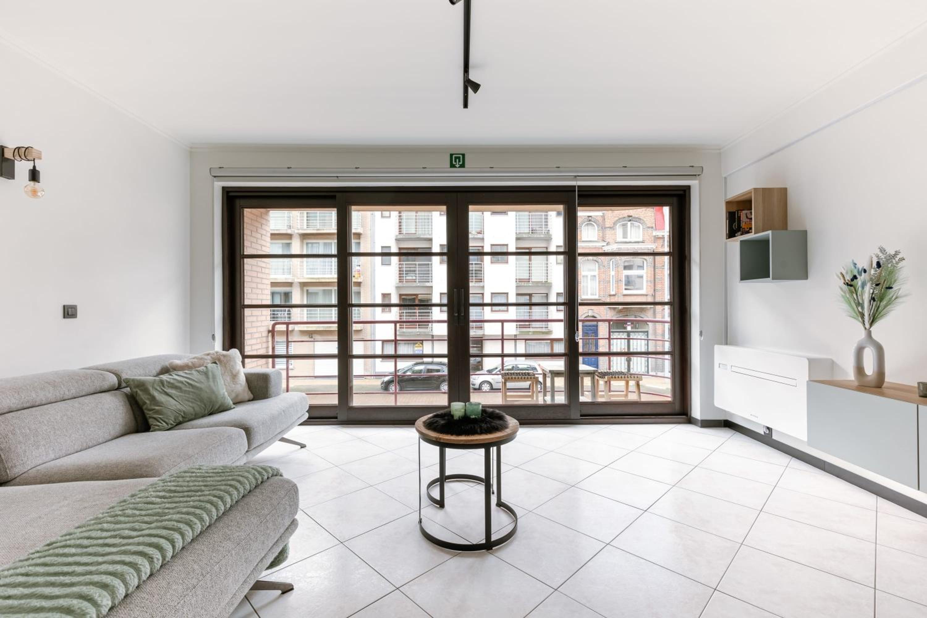 Huswell - Stylish two bedroom apartment on top location