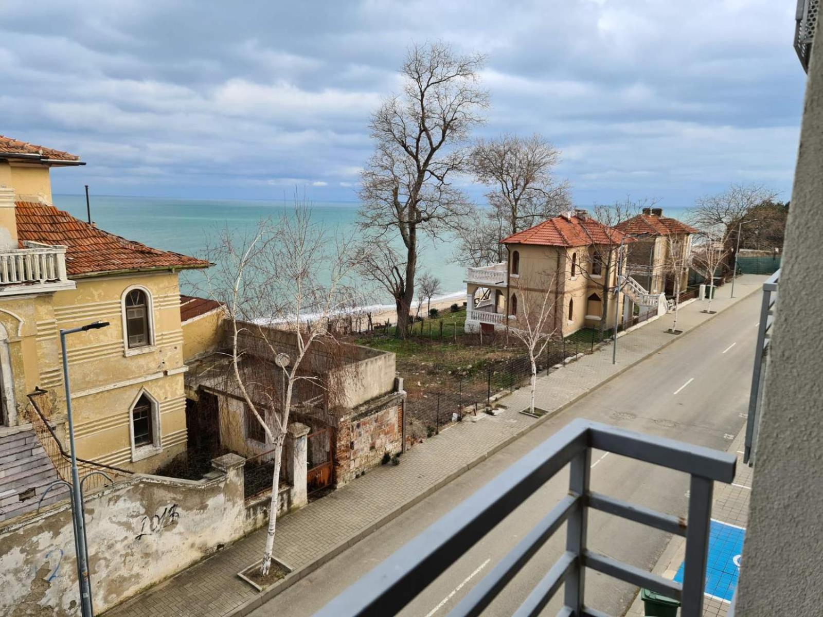 Hotel Mida