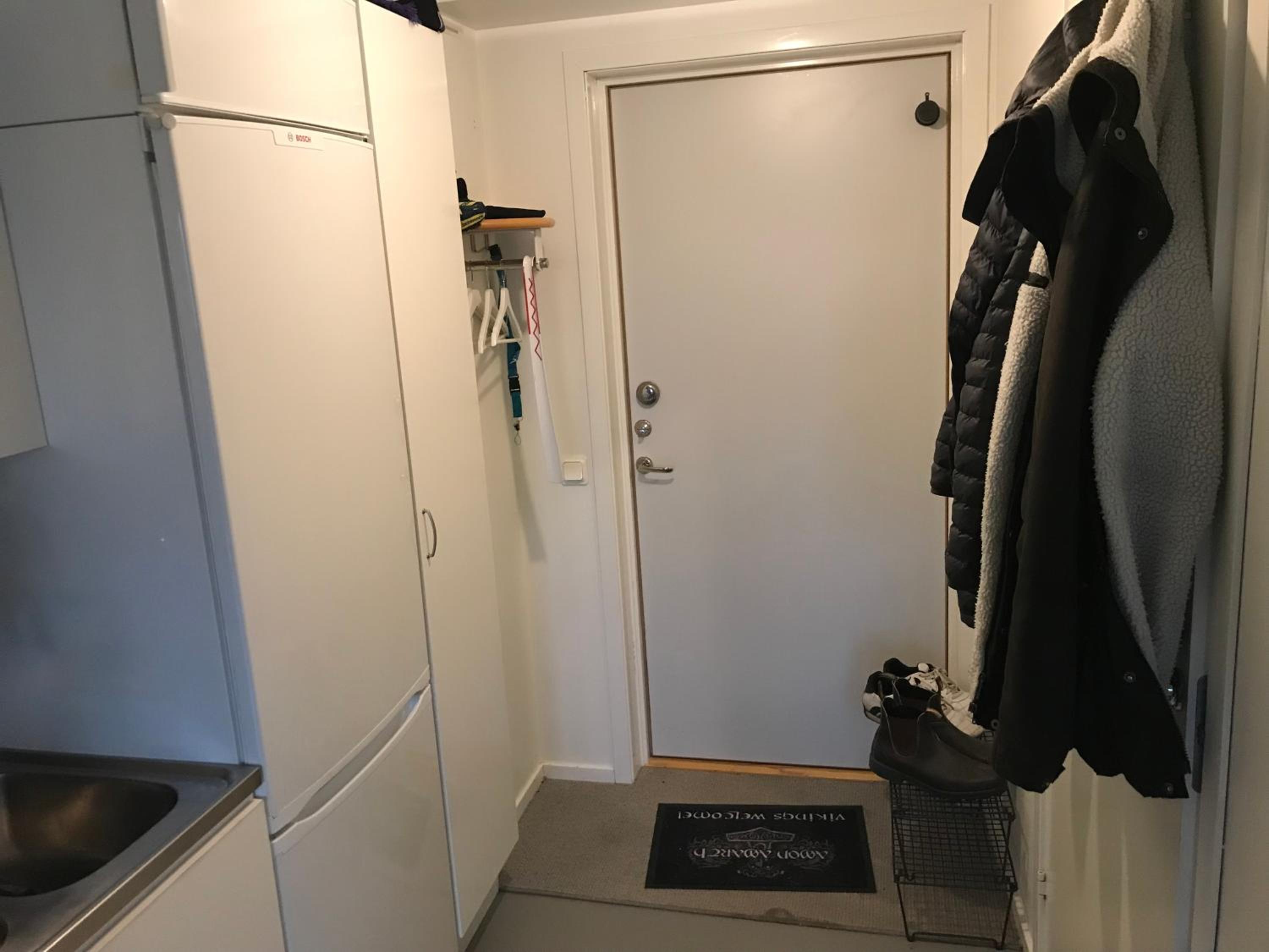 Högst upp med balkong i söderläge view 3