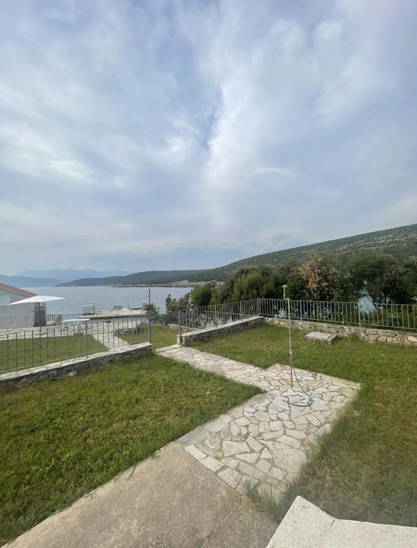 Zukovica Villa