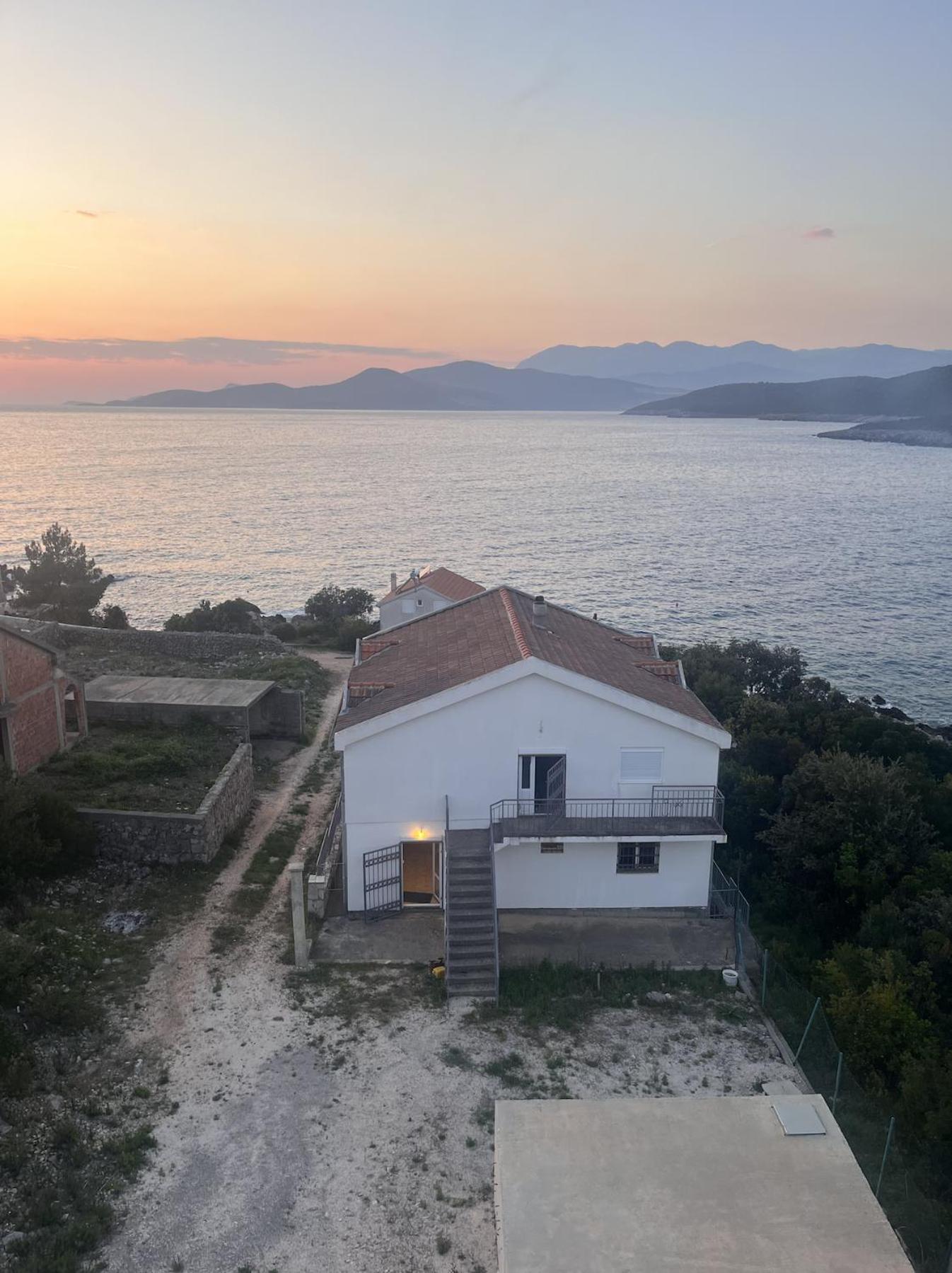 Zukovica Villa