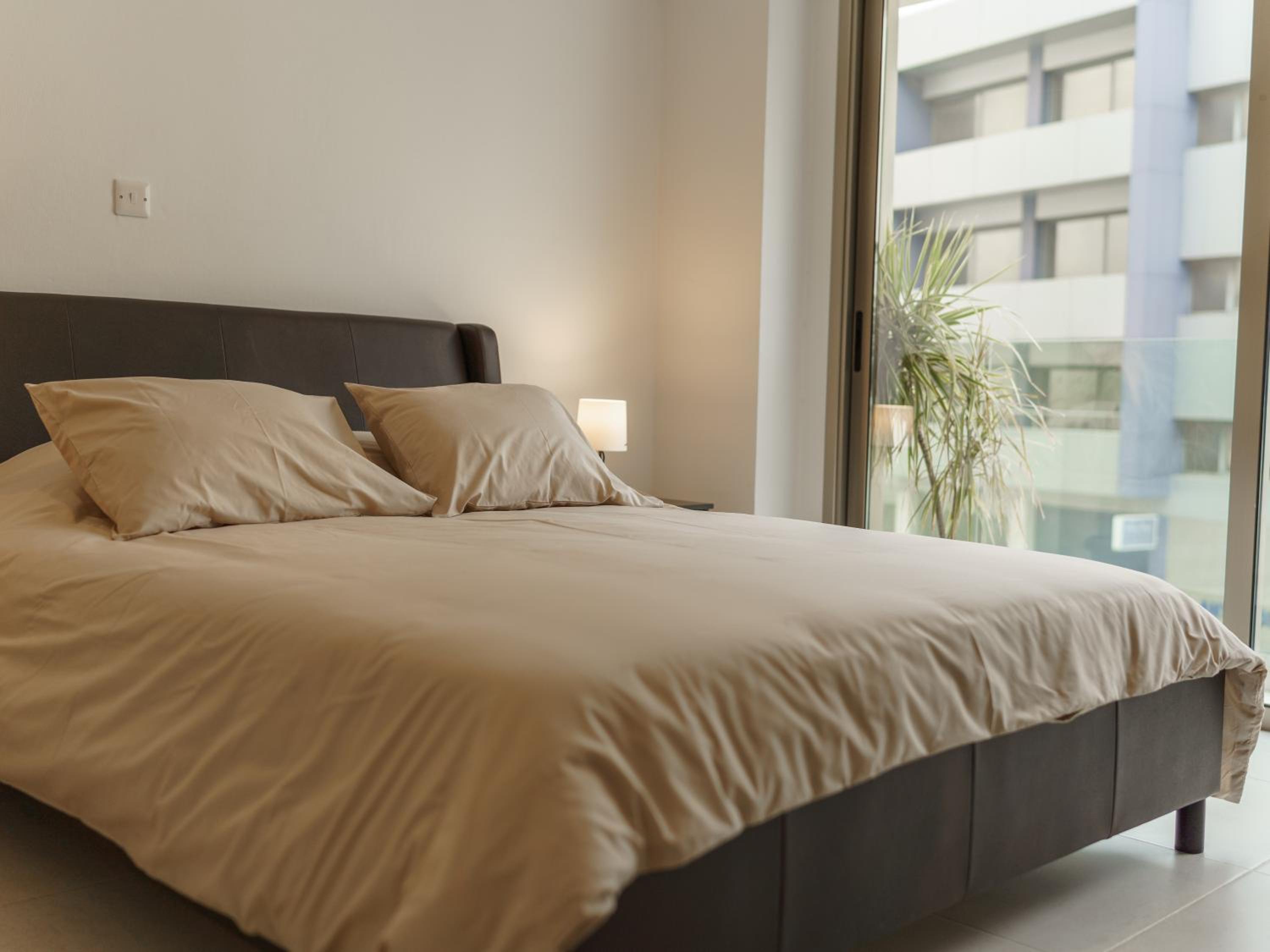 Halcyon Central Apartments