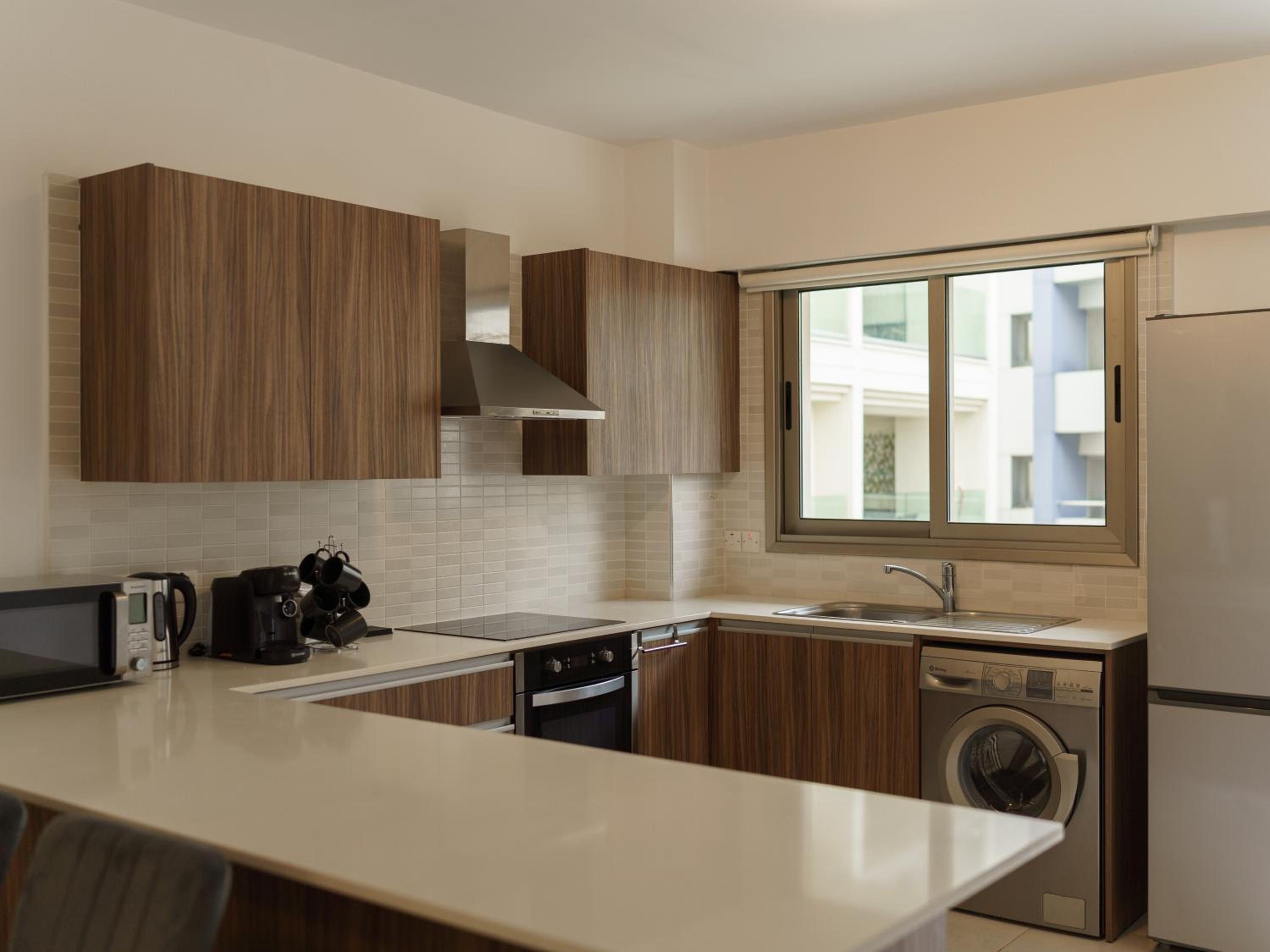 Halcyon Central Apartments
