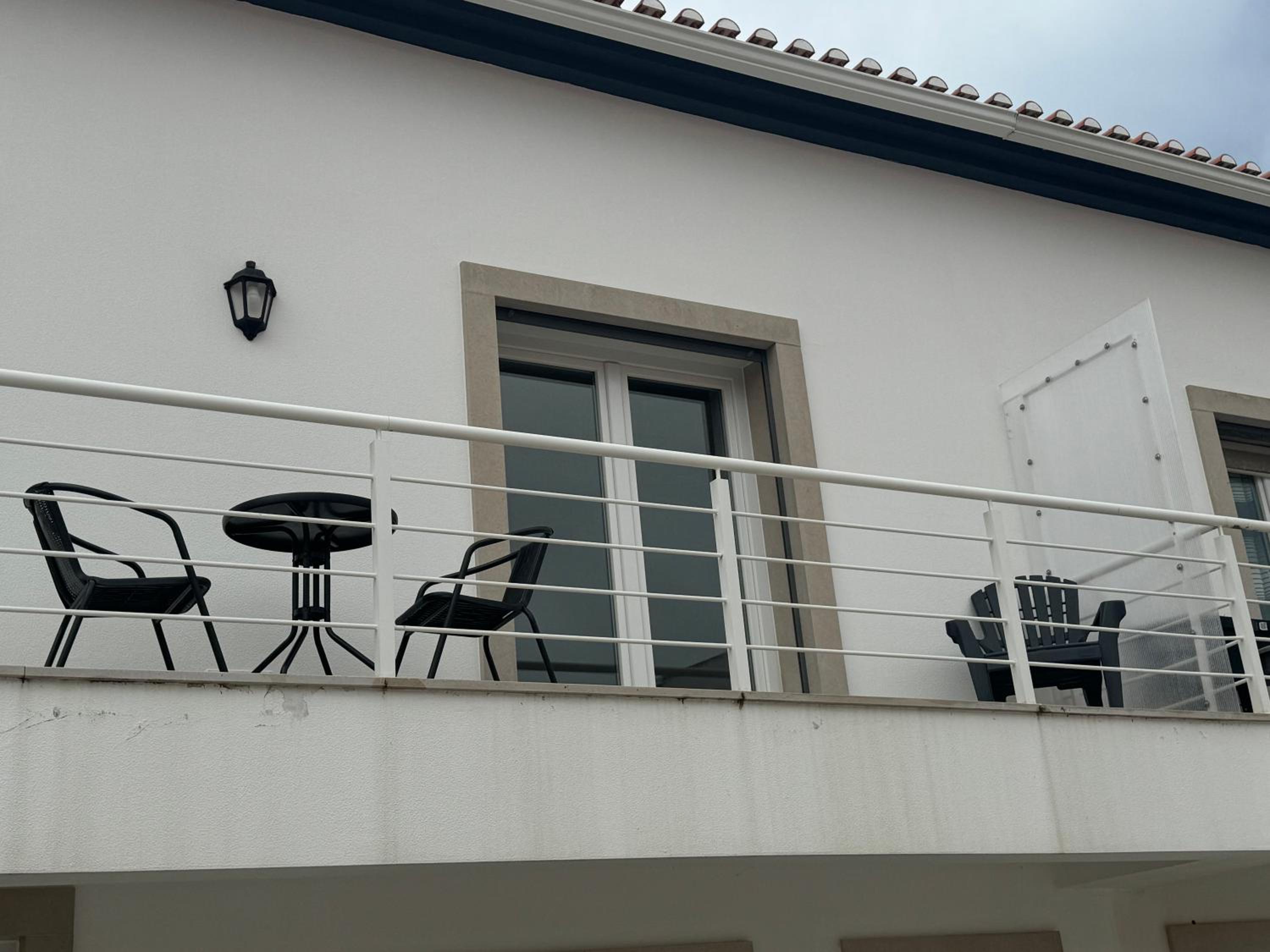 Sunny baleal guesthouse view 3