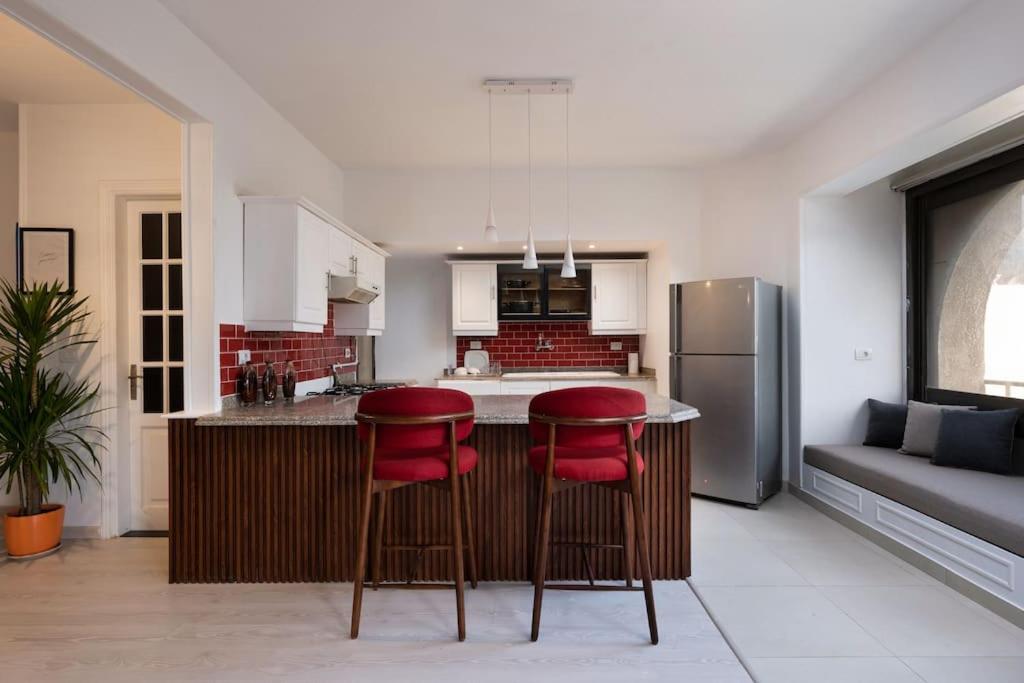 Modern 3 BR in heart of Maadi