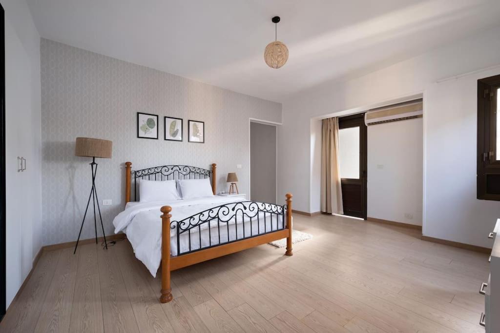 Modern 3 BR in heart of Maadi