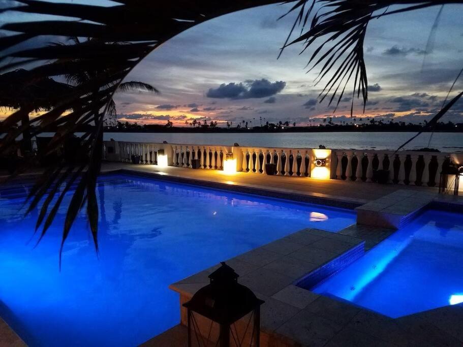 Ruby Villa - Lakes Edge