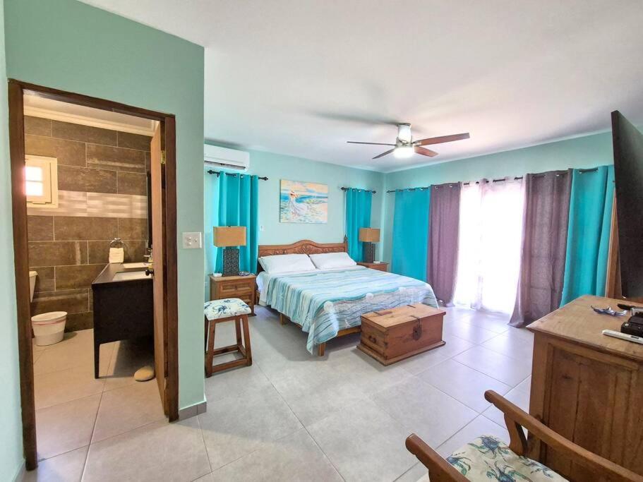 Ruby Villa - Lakes Edge