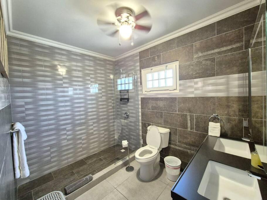 Ruby Villa - Lakes Edge