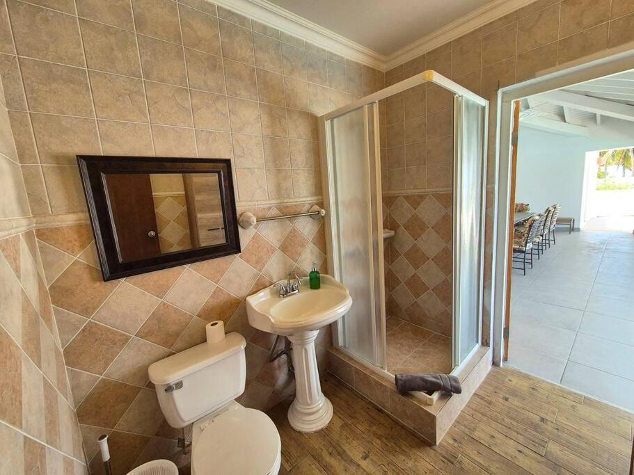 Ruby Villa - Lakes Edge