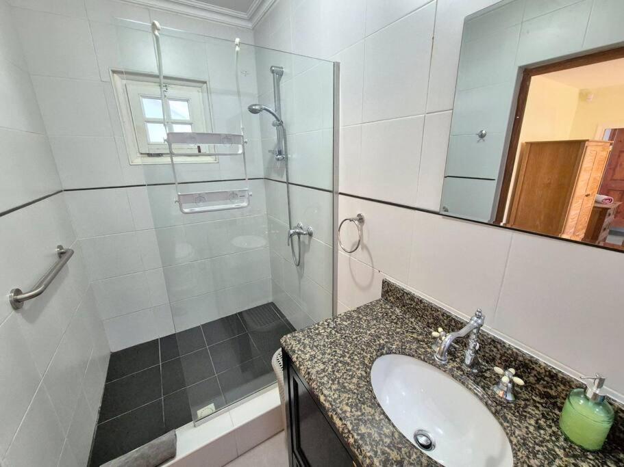 Ruby Villa - Lakes Edge