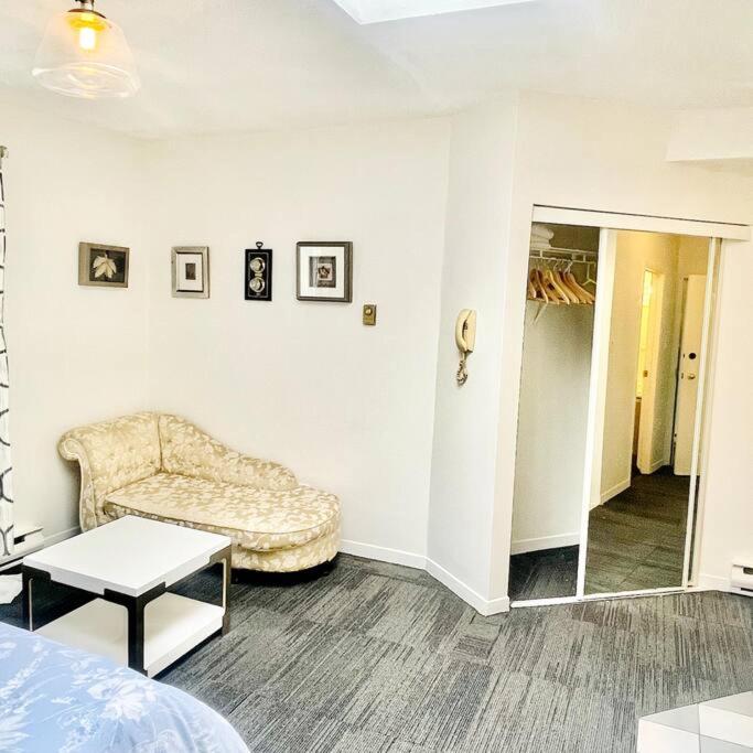 Cozy Studio