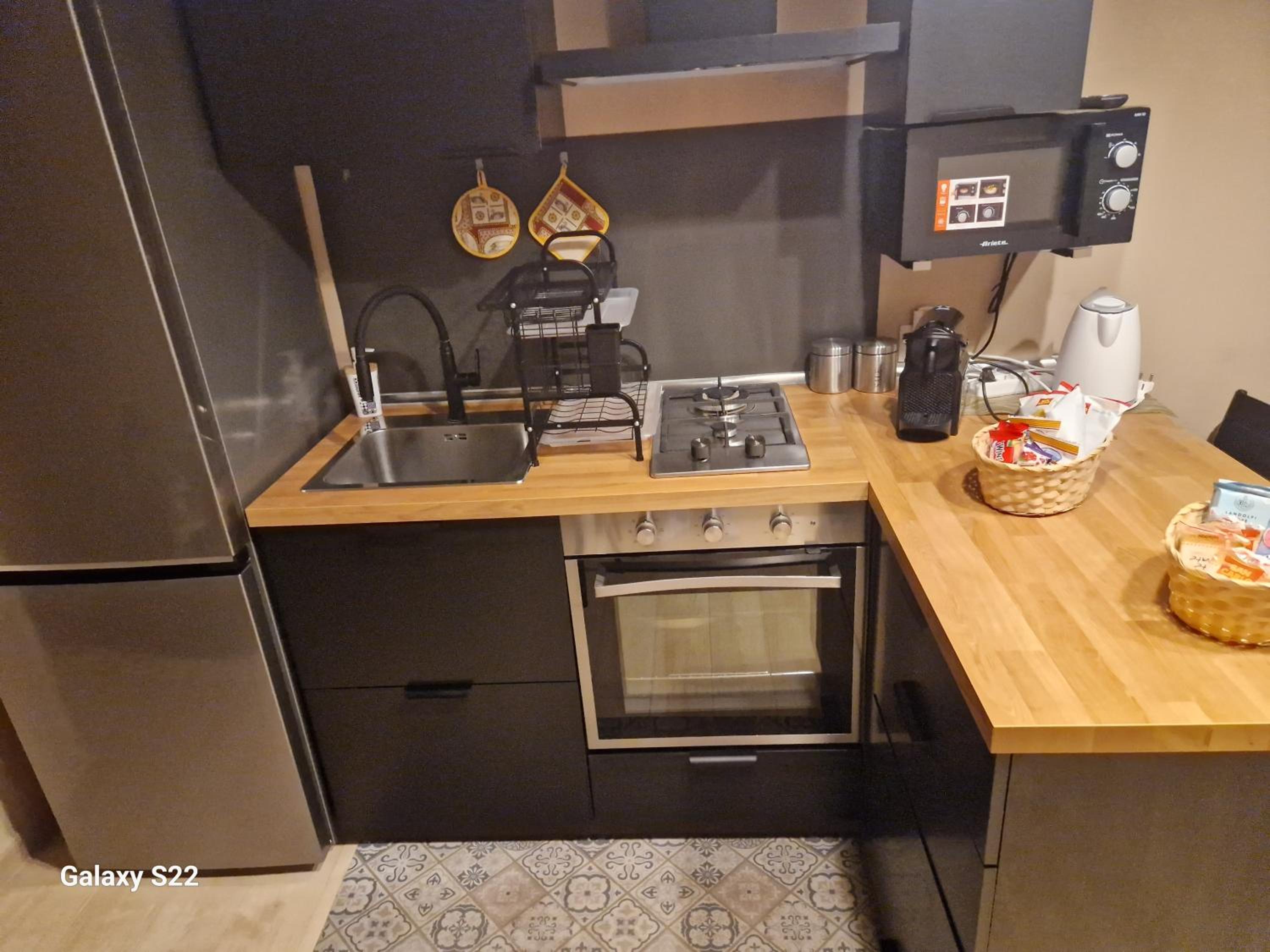 Photo 19