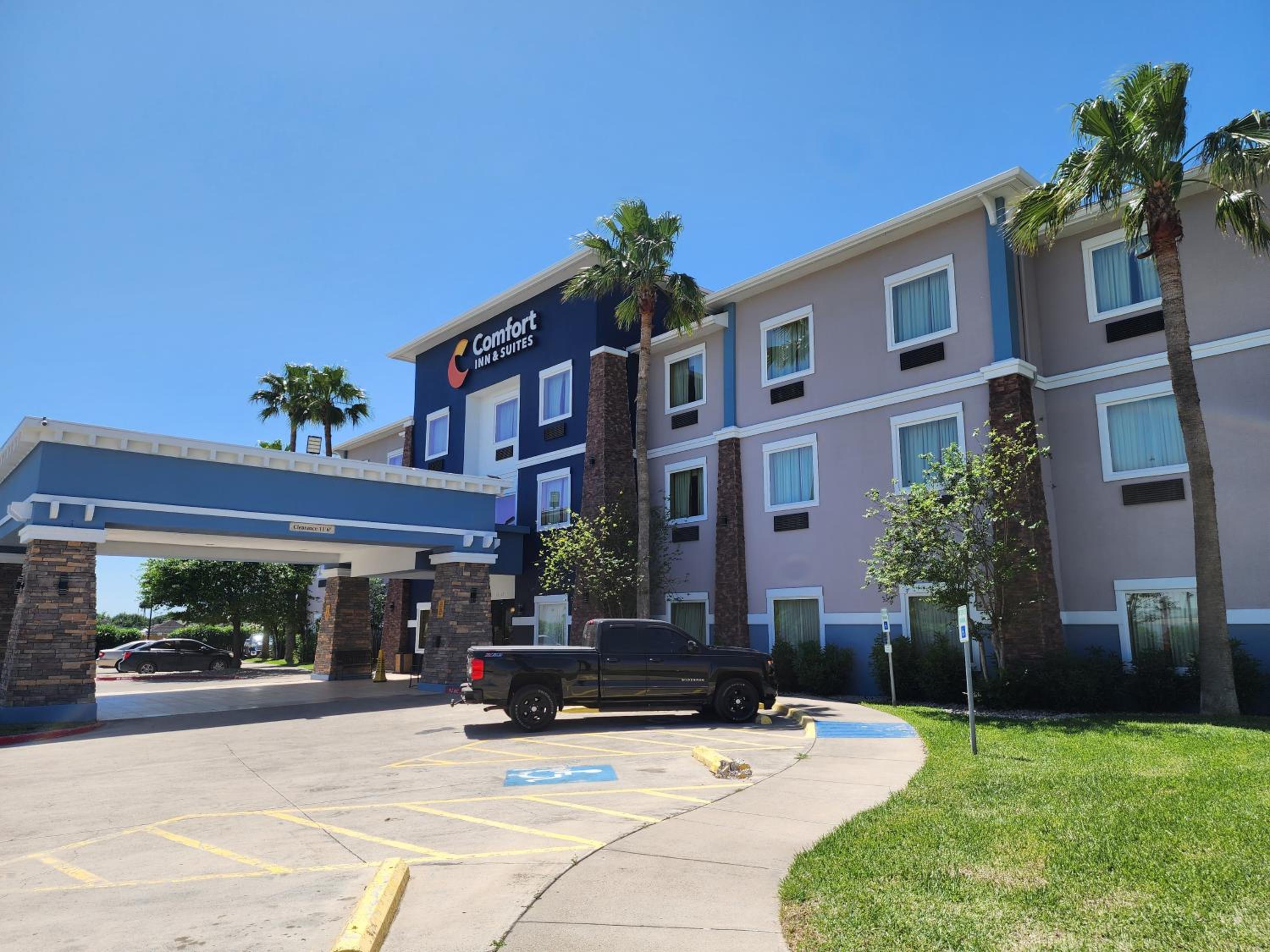 Comfort Inn  Suites Donna near I-2 - Property Image 6