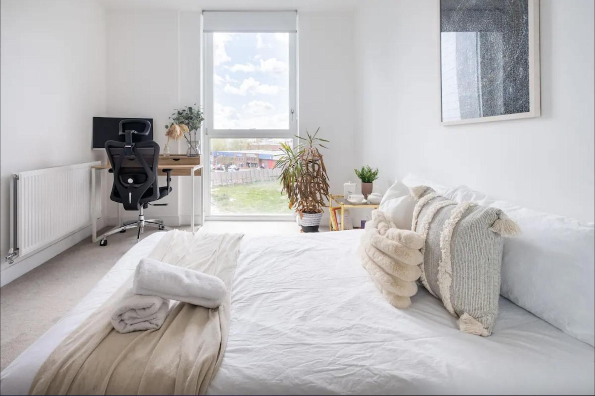 Scandi Style Flat in London with Private Terrace