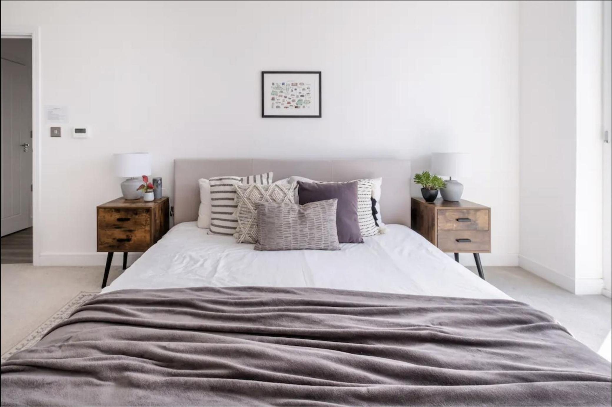 Scandi Style Flat in London with Private Terrace