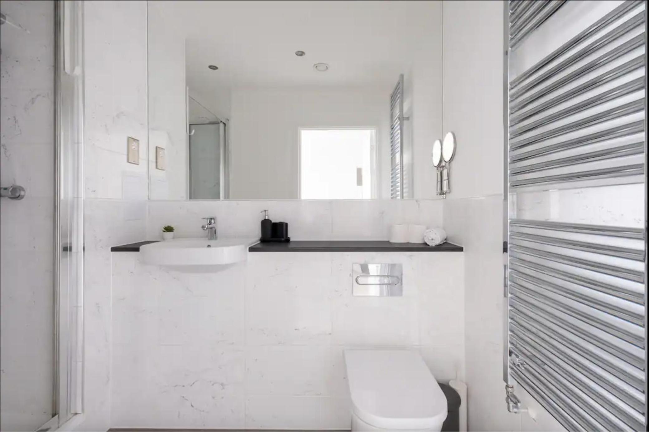 Scandi Style Flat in London with Private Terrace