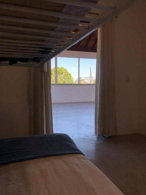Casa maravilhosa a 2 quadras da praia - 5 suites