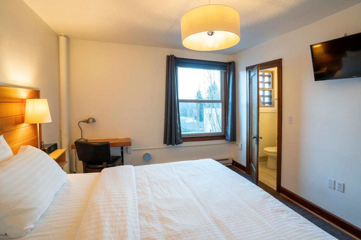 Inn of the White Salmon view 5