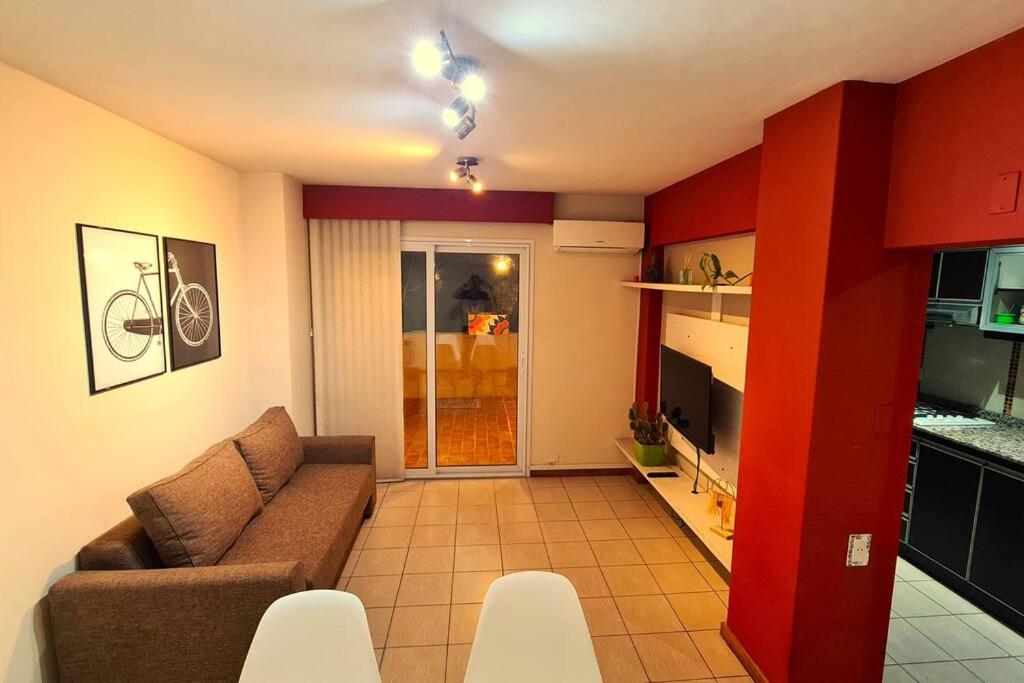 Centrico-Terraza c/Parrilla -AA y lavarropas