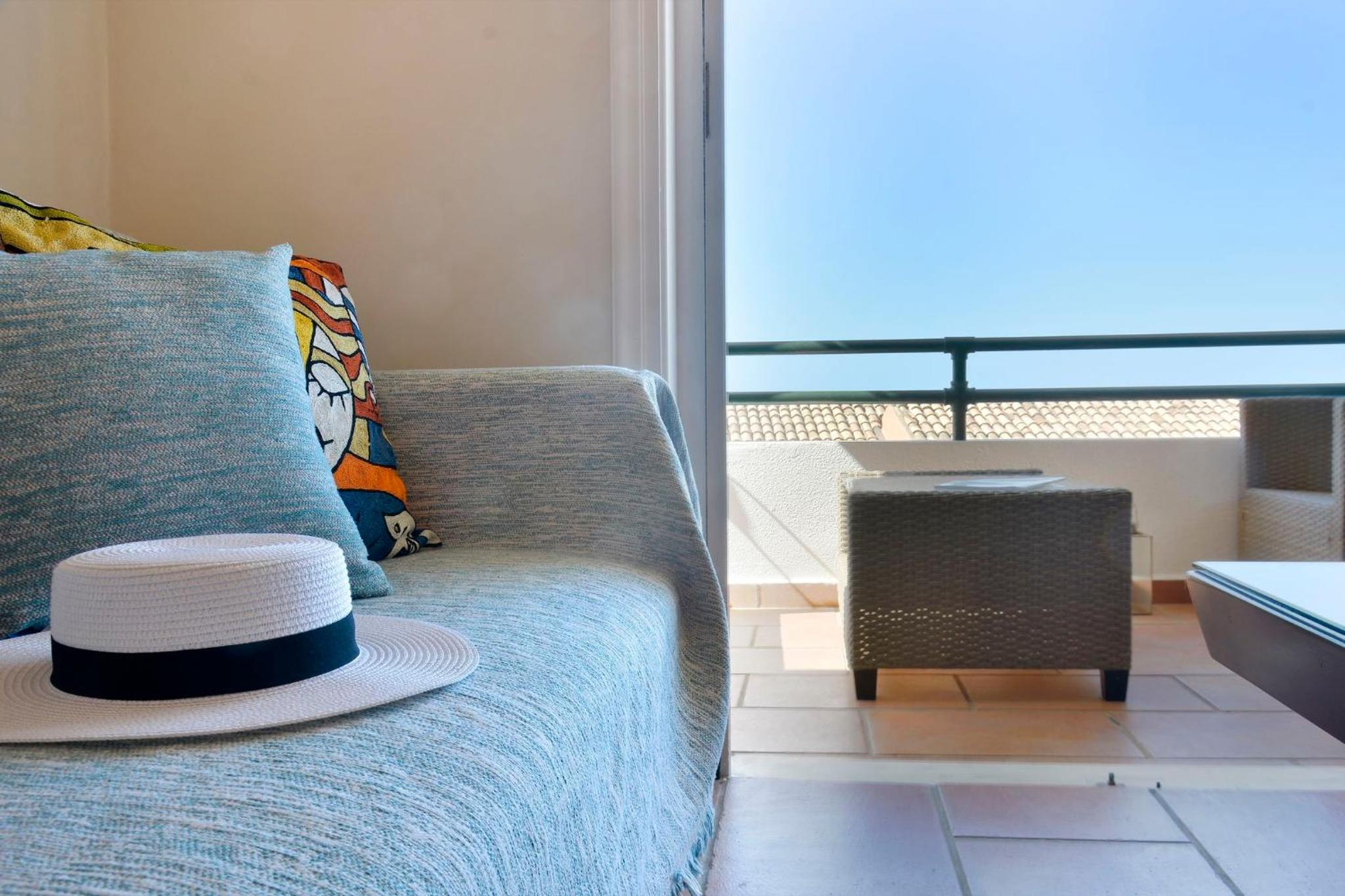 Two-bedroom Condo with Sea View in Glyfada view 4