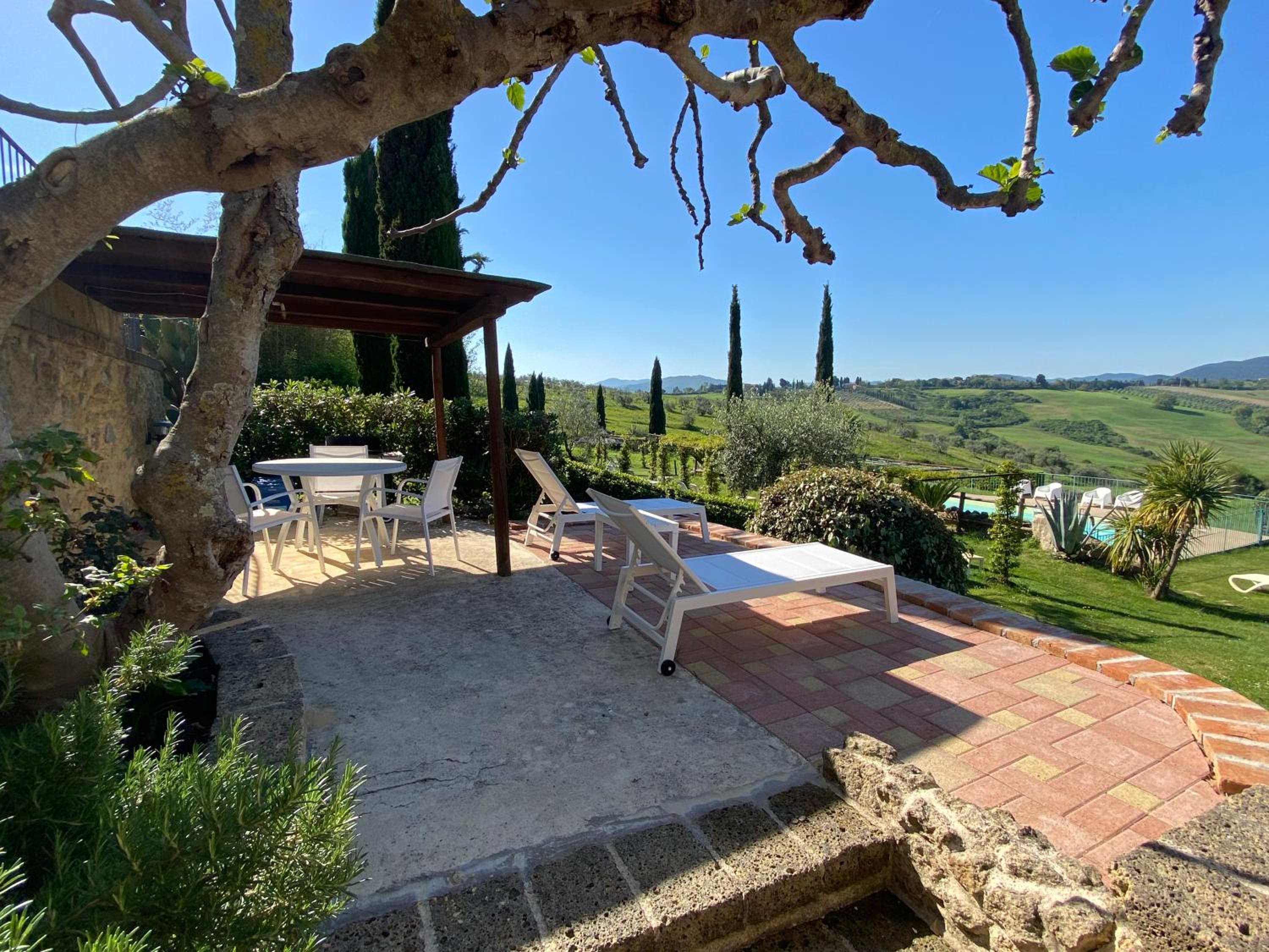 Photo 100