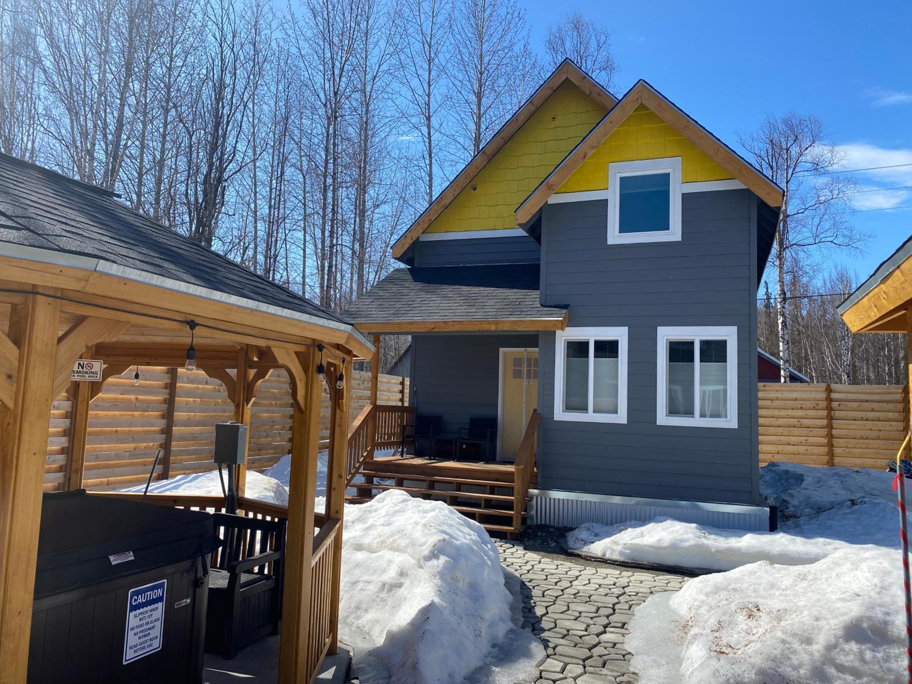 Hotel Talkeetna Denali House - Image 1