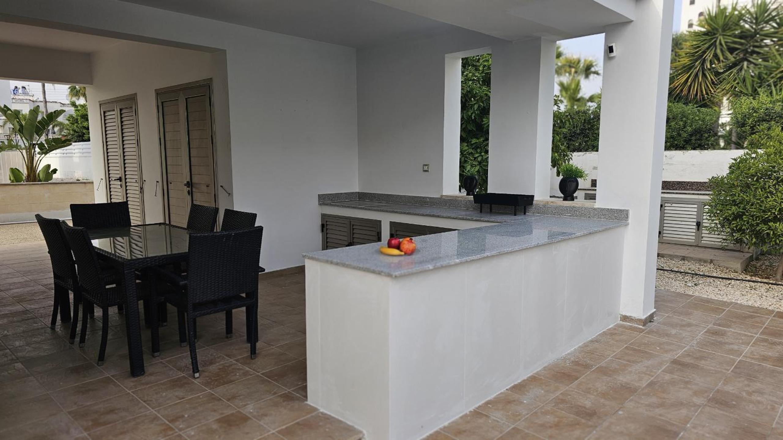 STAY Sunset Lagoon Villa