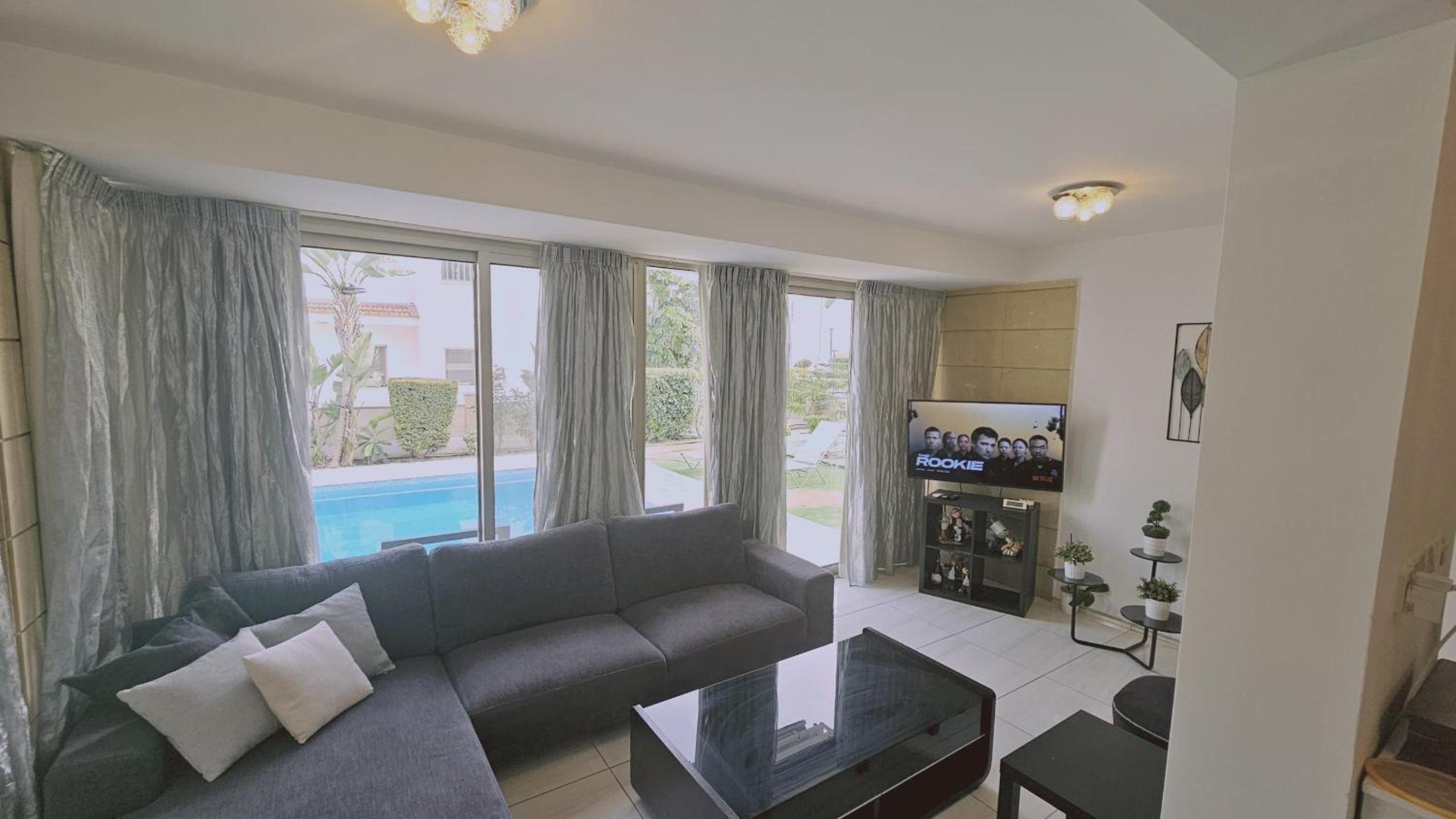 STAY Sunset Lagoon Villa