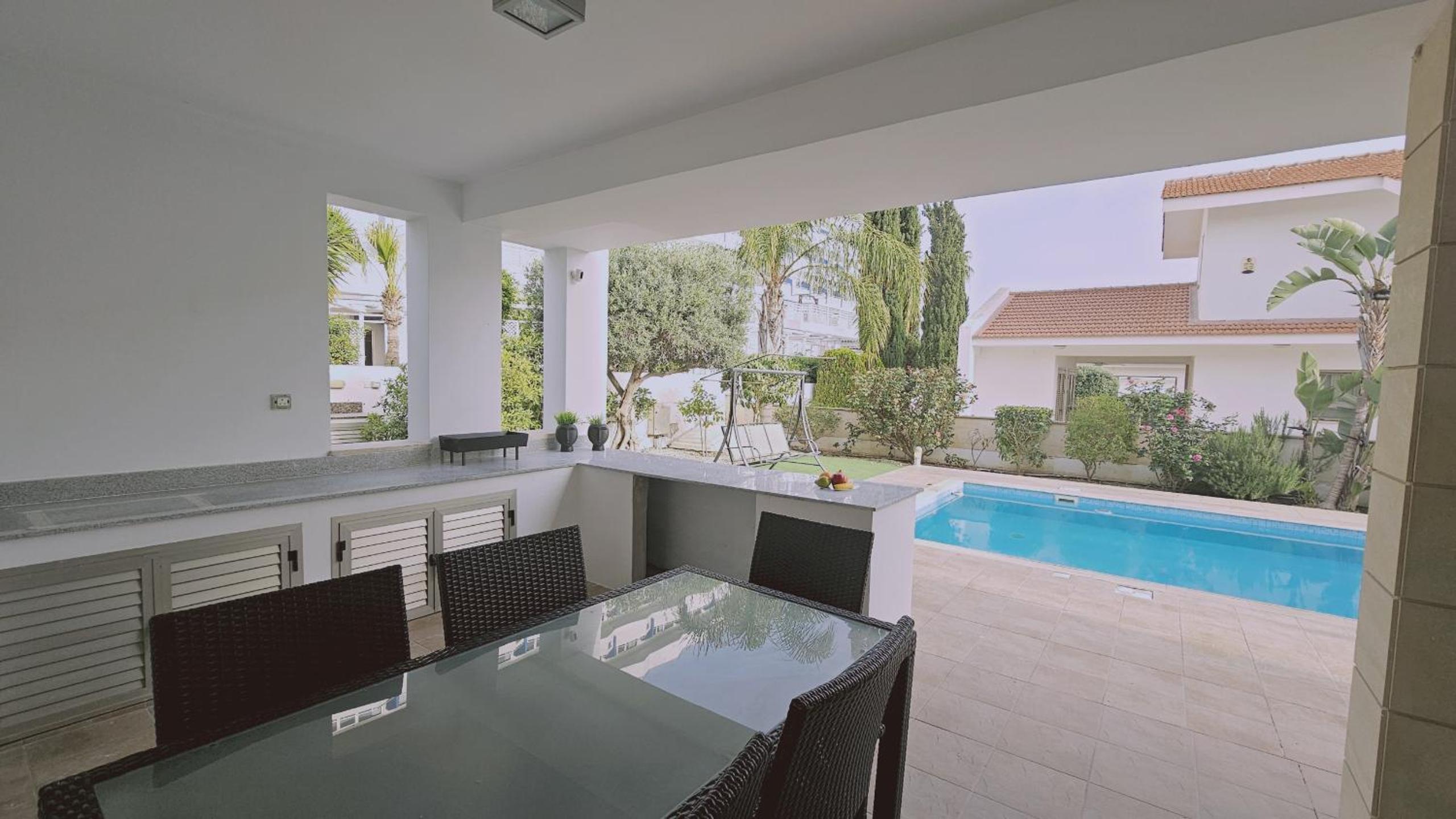 STAY Sunset Lagoon Villa