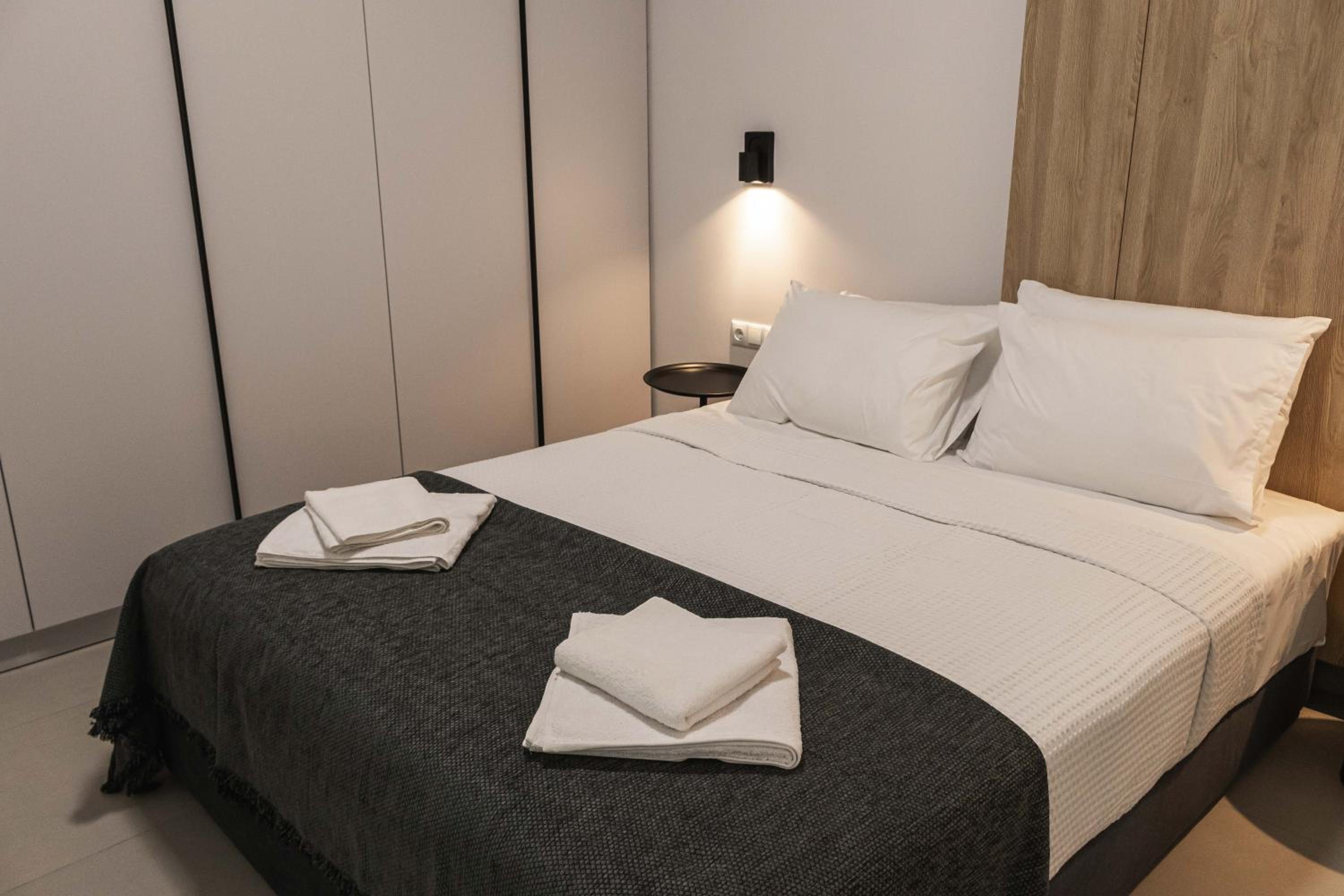 Harmony Luxury Apartment photo 3