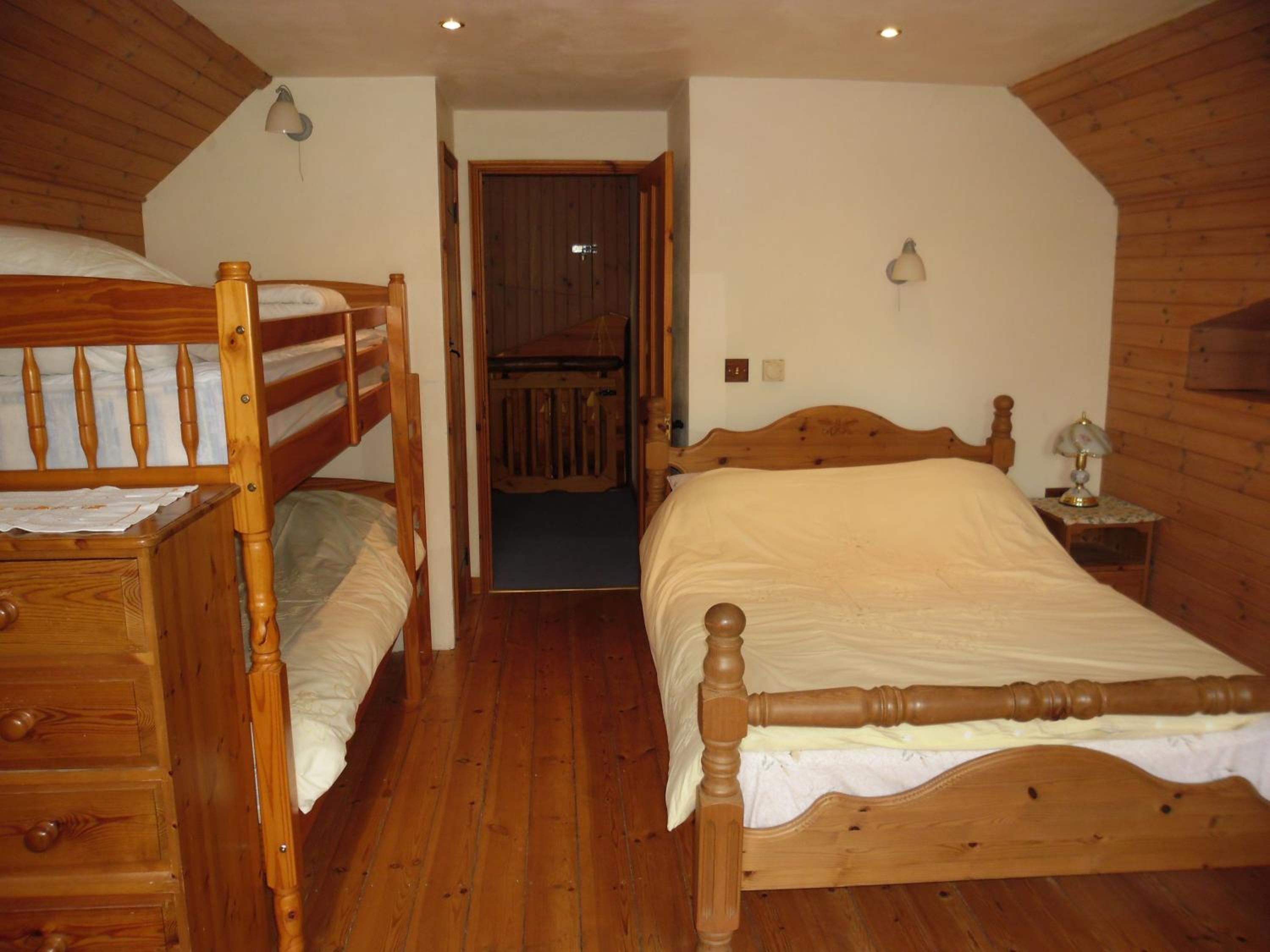 Tamarack Lodge