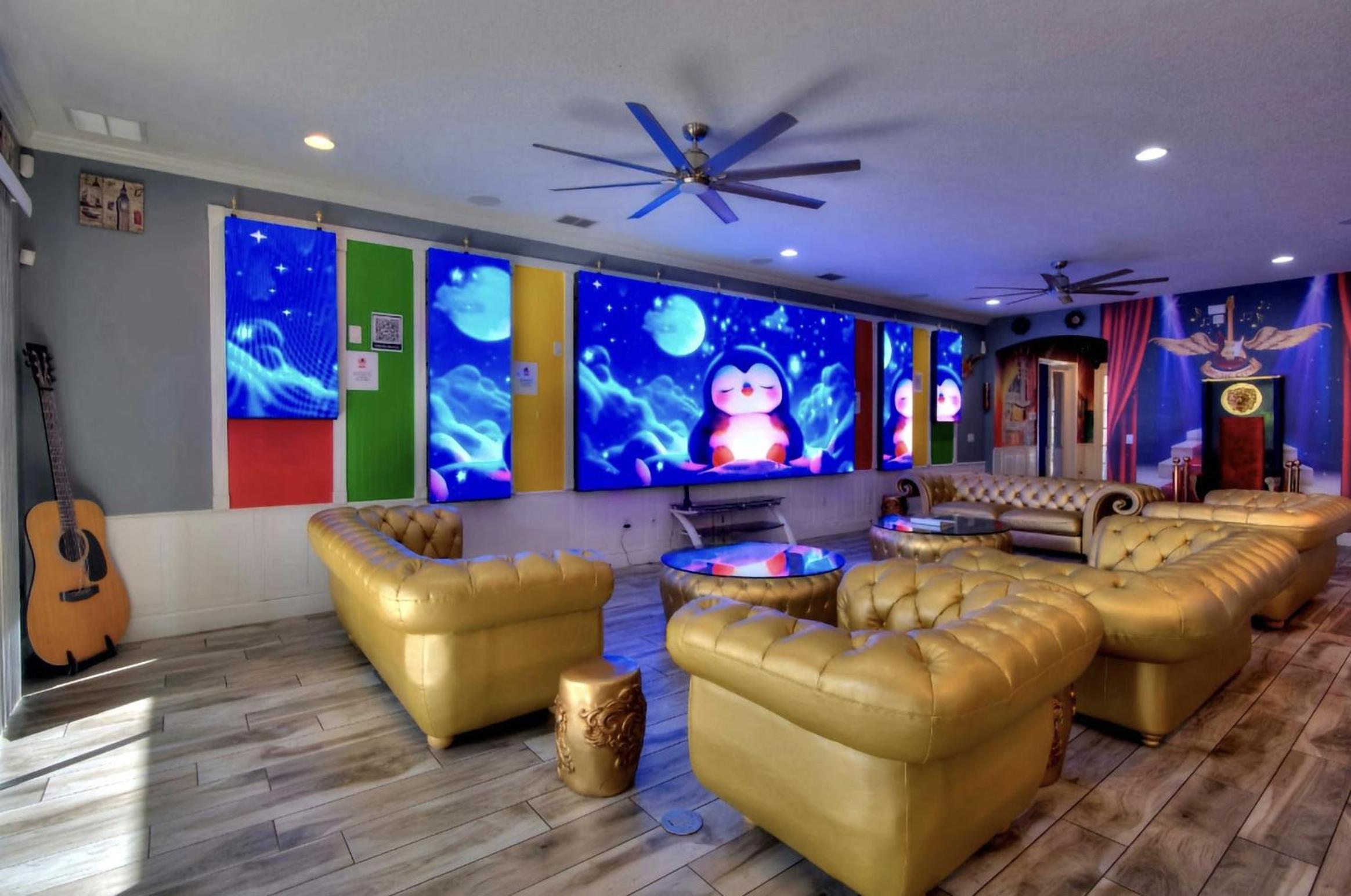 lounge
