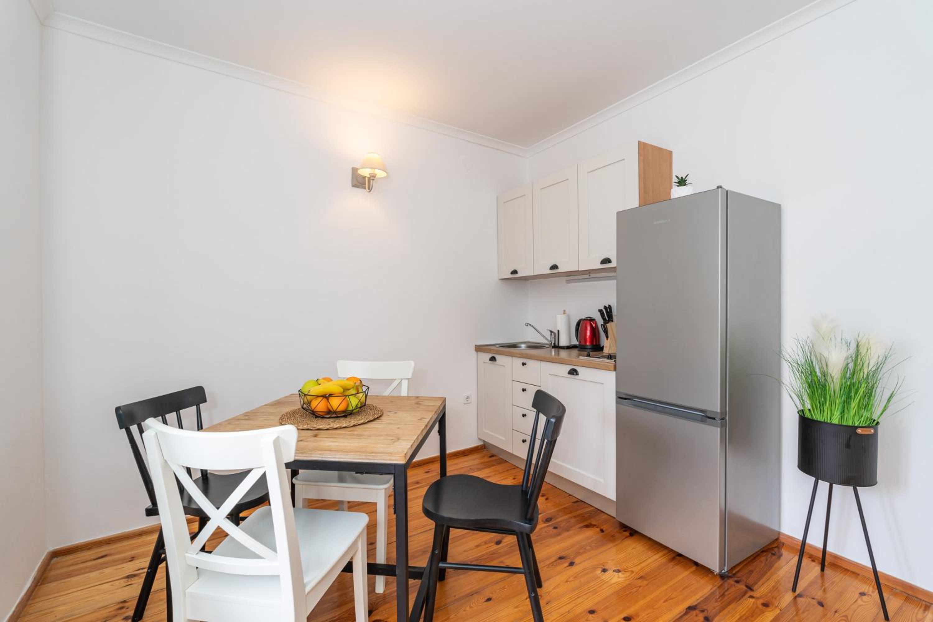 Kenova Apartments Old Town