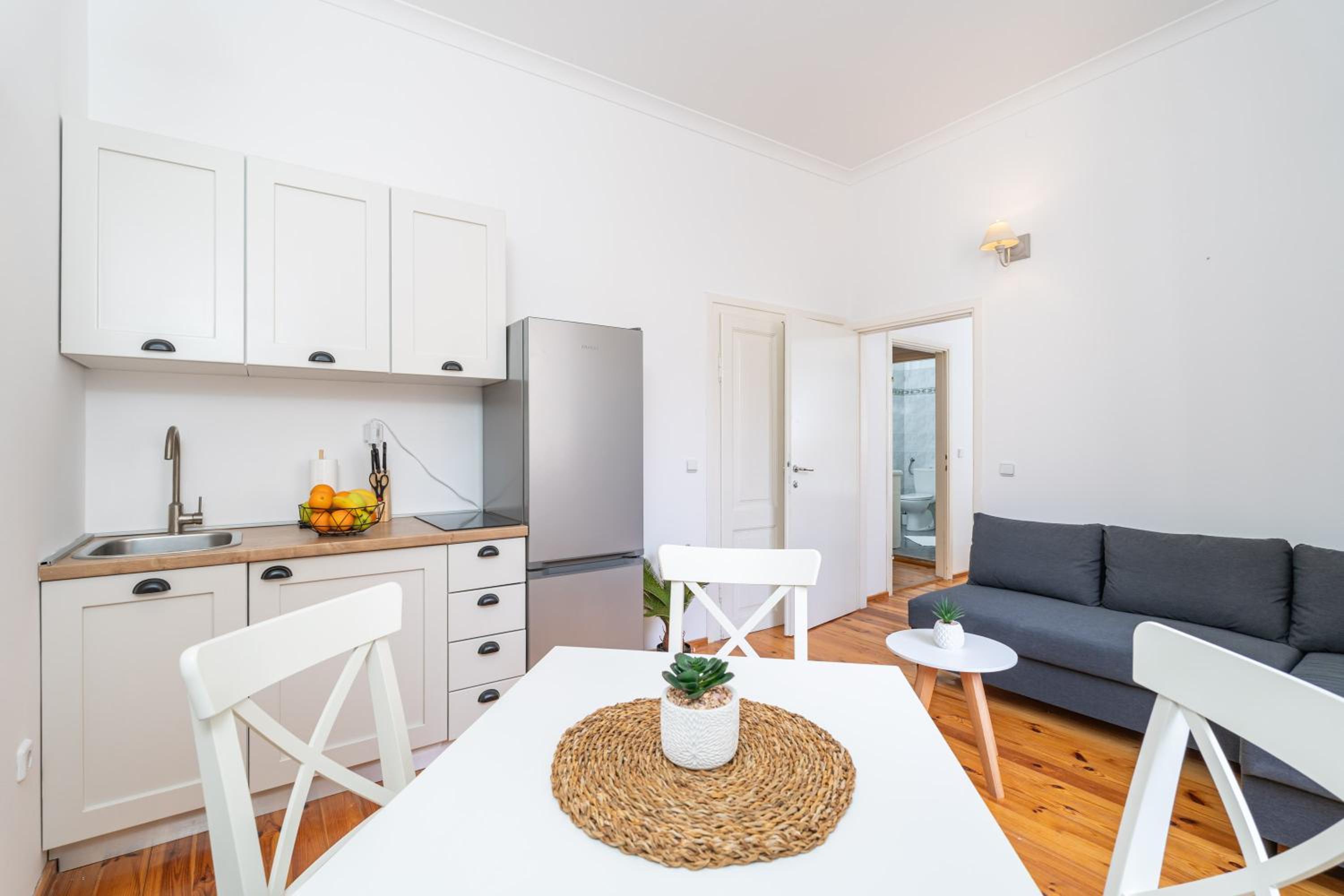 Kenova Apartments Old Town