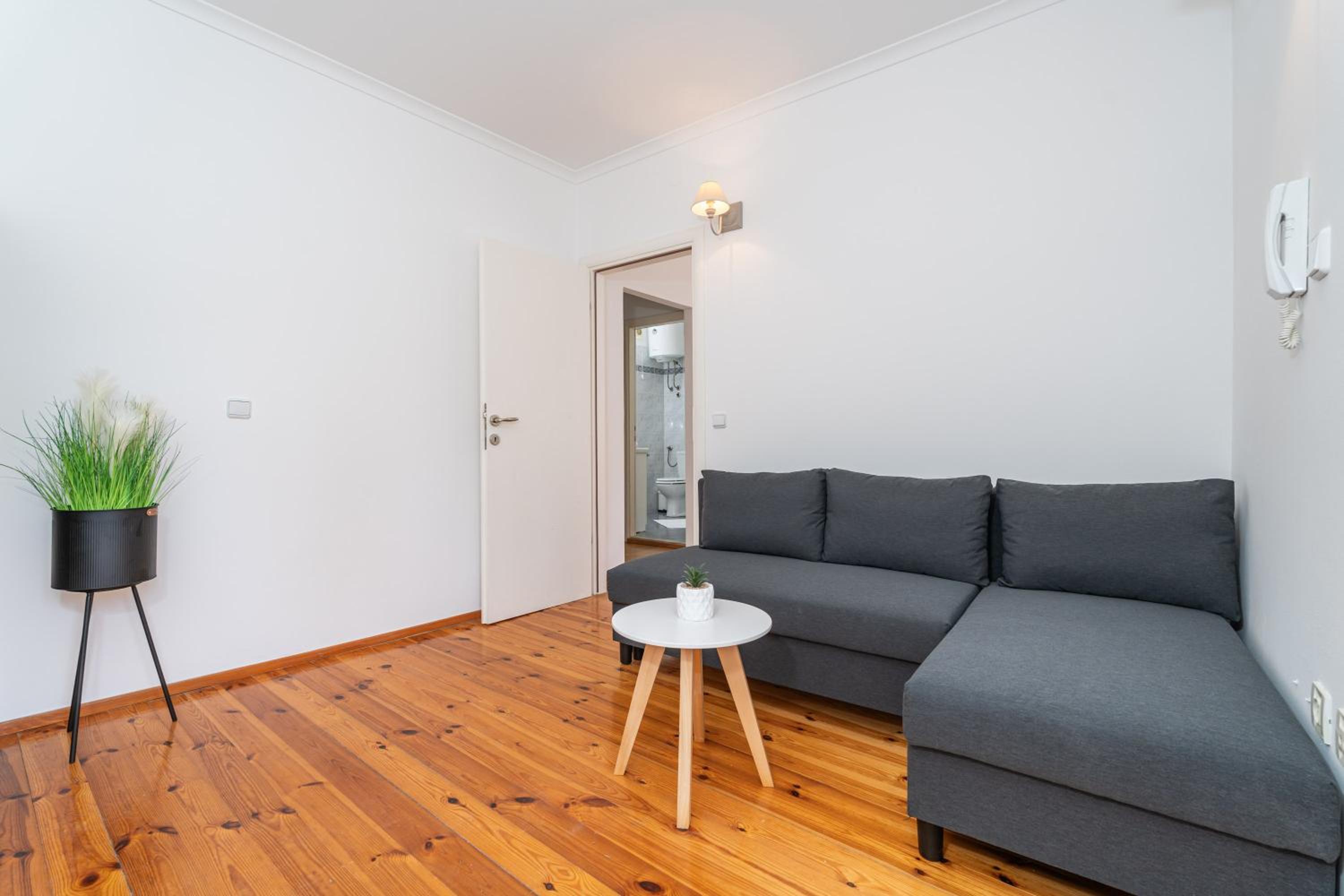 Kenova Apartments Old Town