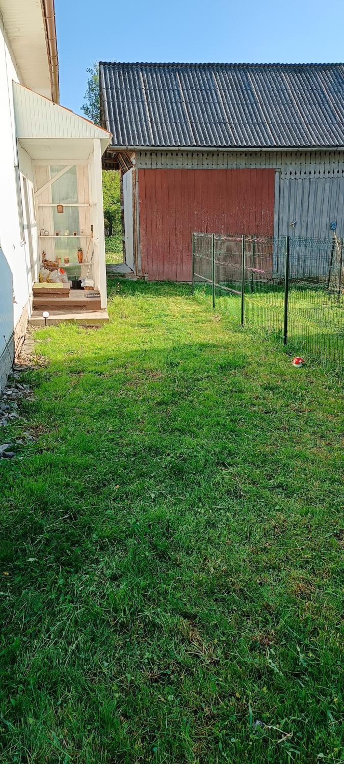 Photo 33