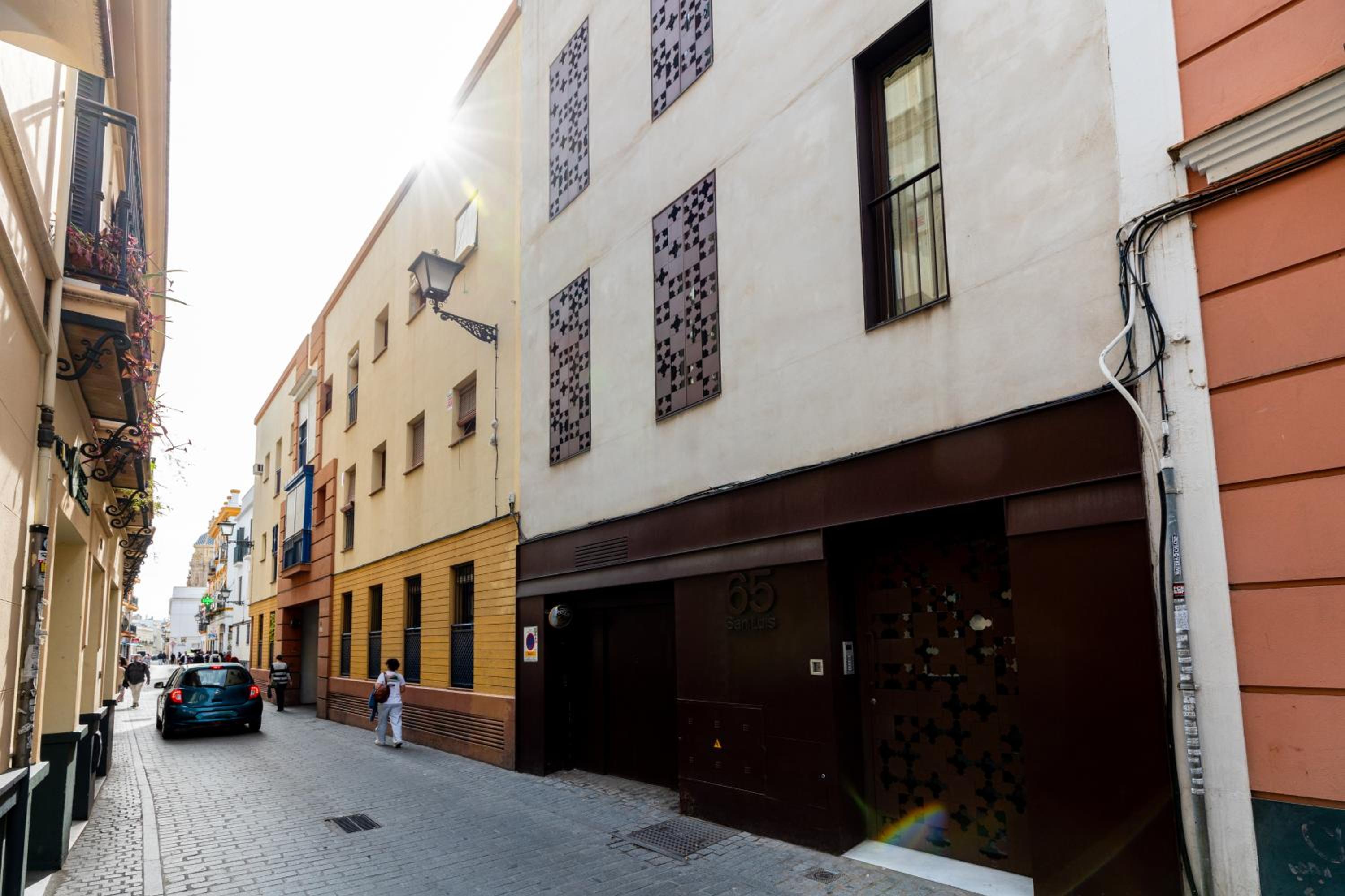 ESTUDIO EN PLENO CENTRO de SEVILLA by MSHOLIDAYS