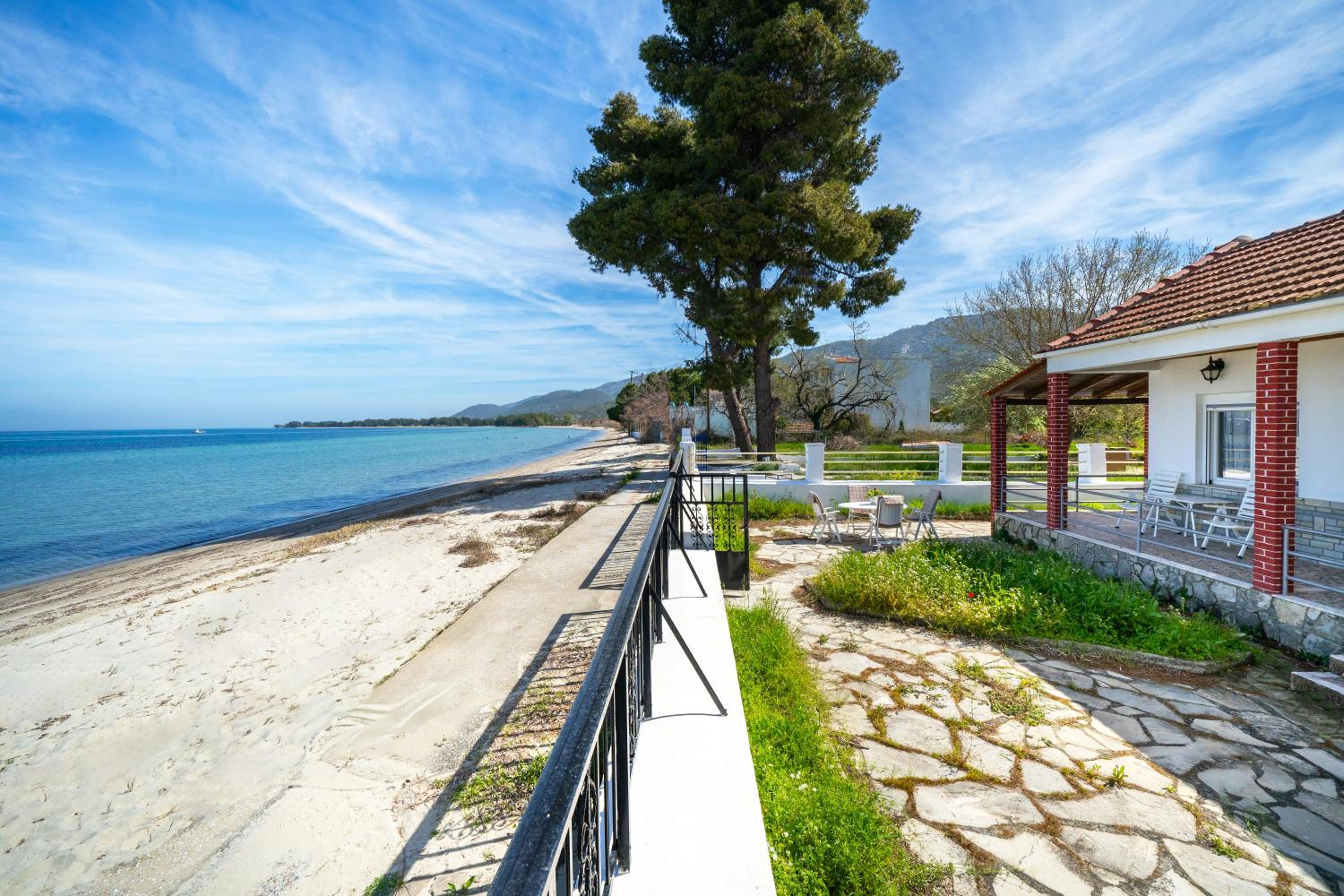 Vista di mare photo 4