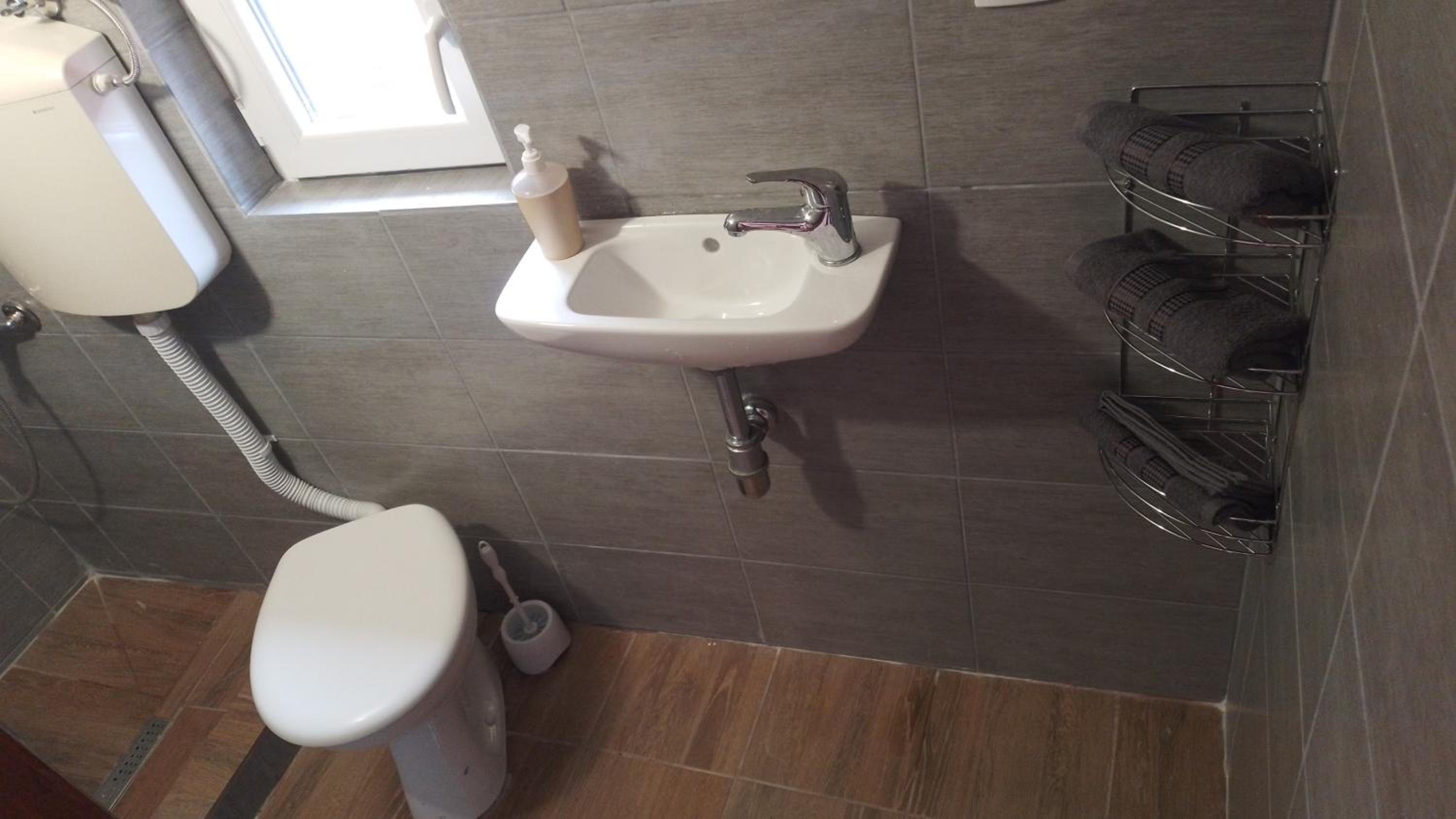 Red apartman 4