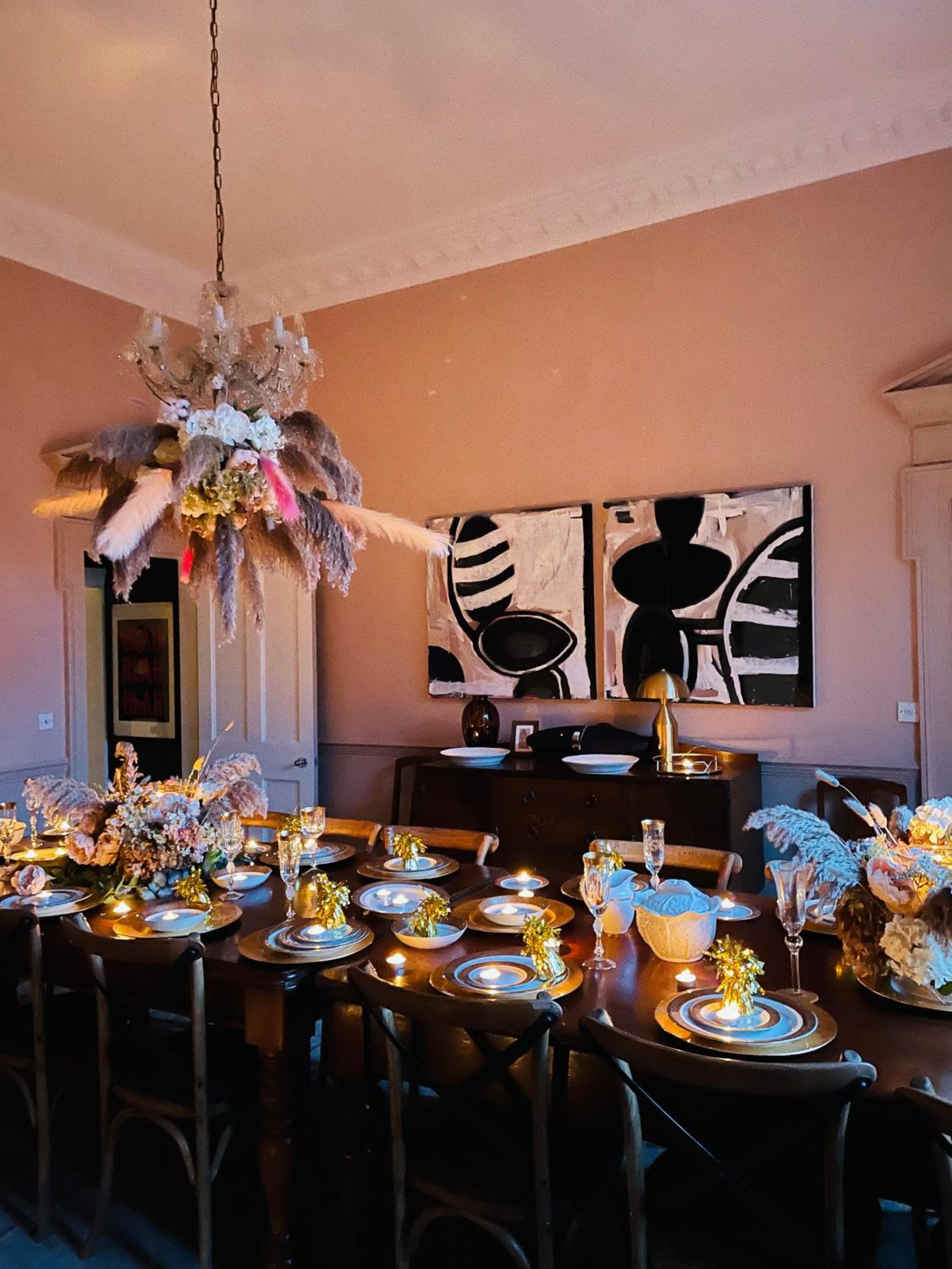 Norfolk House Hosted by The Scarlet Hen