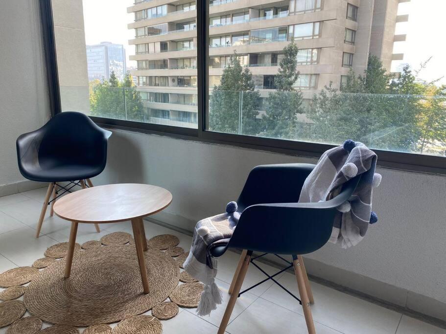 The Singular Apartment