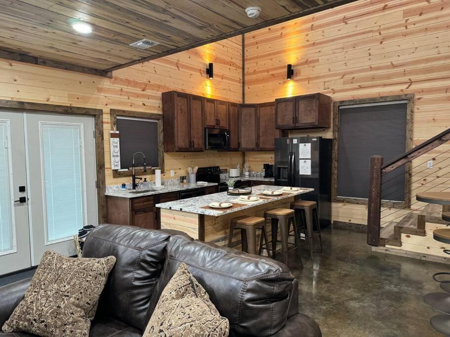 The New Romantic Moonlight Dream Cabin!