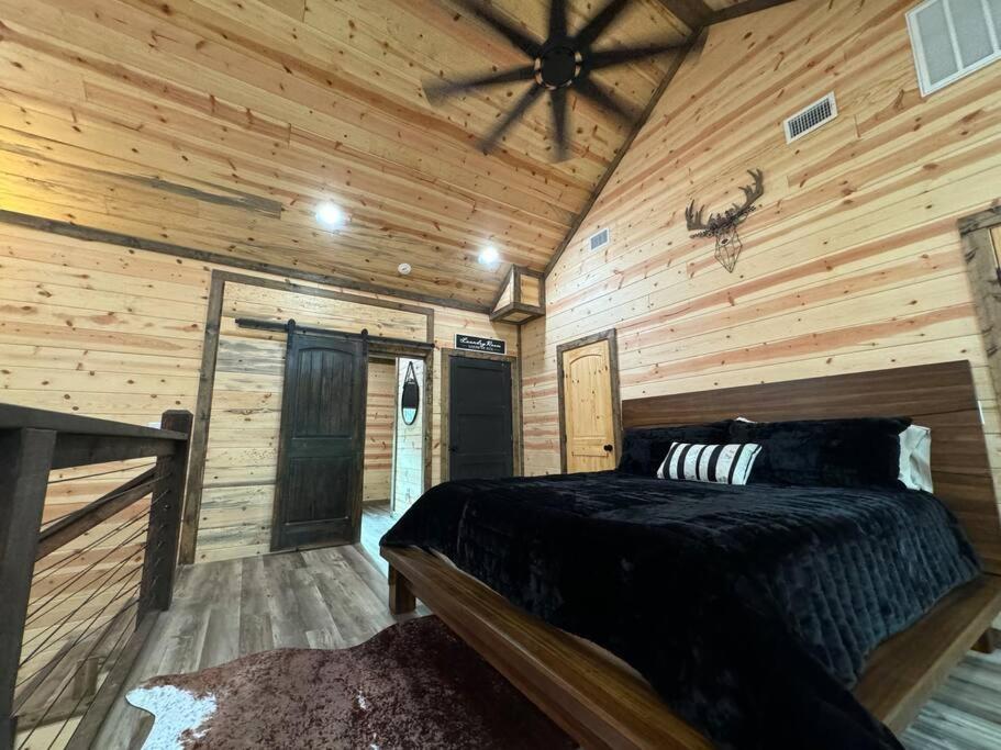 The New Romantic Moonlight Dream Cabin!